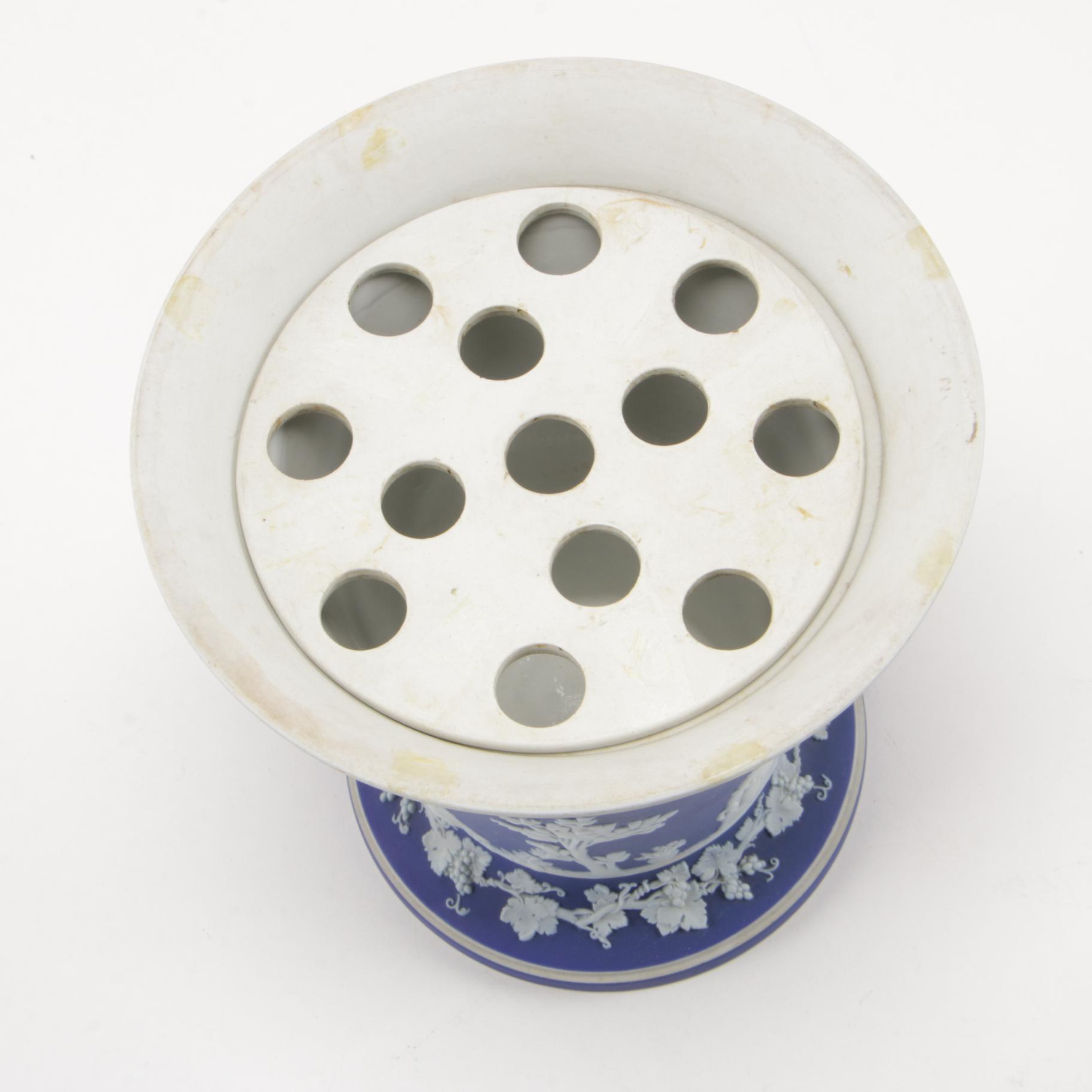 Wedgwood Jasperware Frog Vase and Queensware Trinket Box