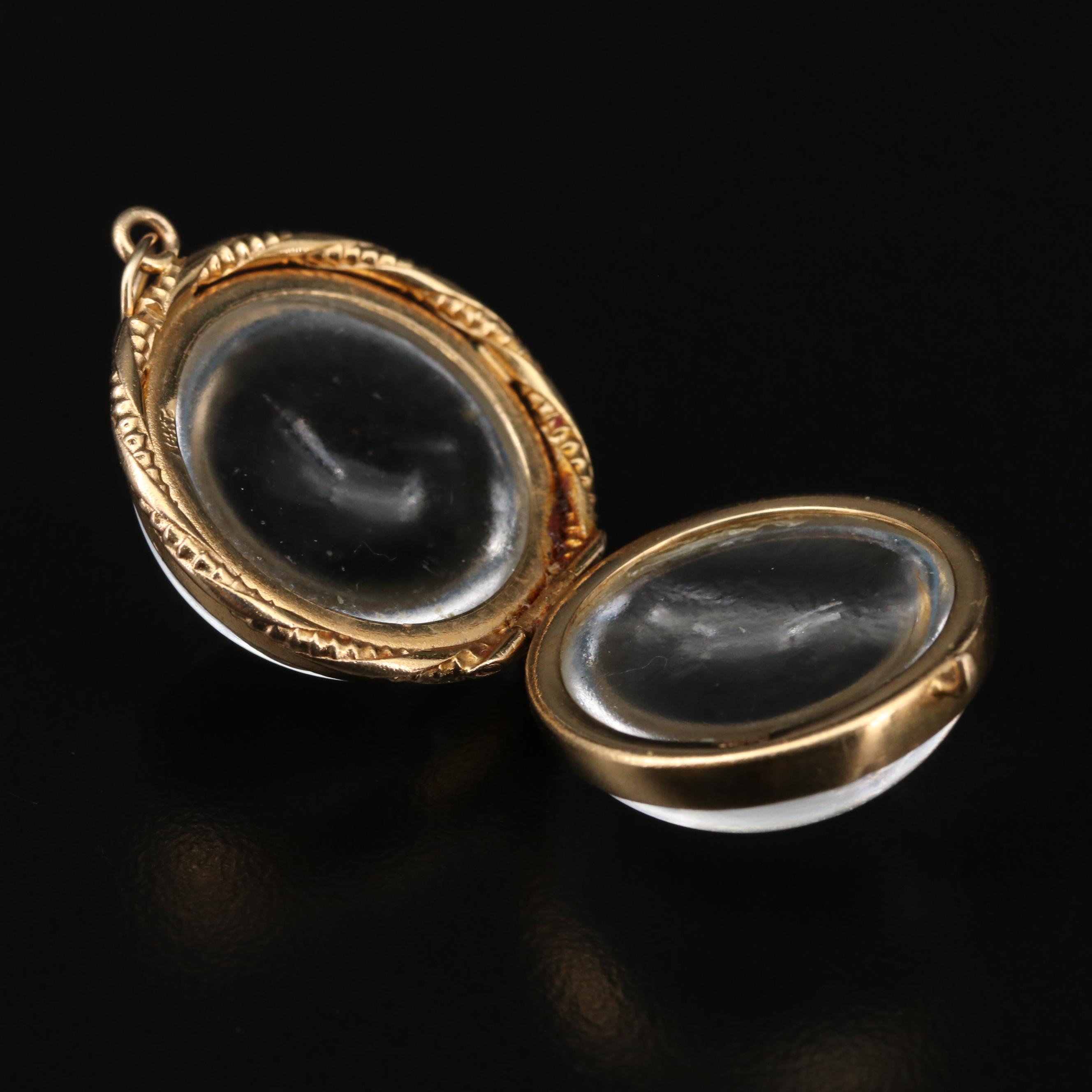 Vintage Victorian Style 14K Yellow Gold Glass Orb Locket