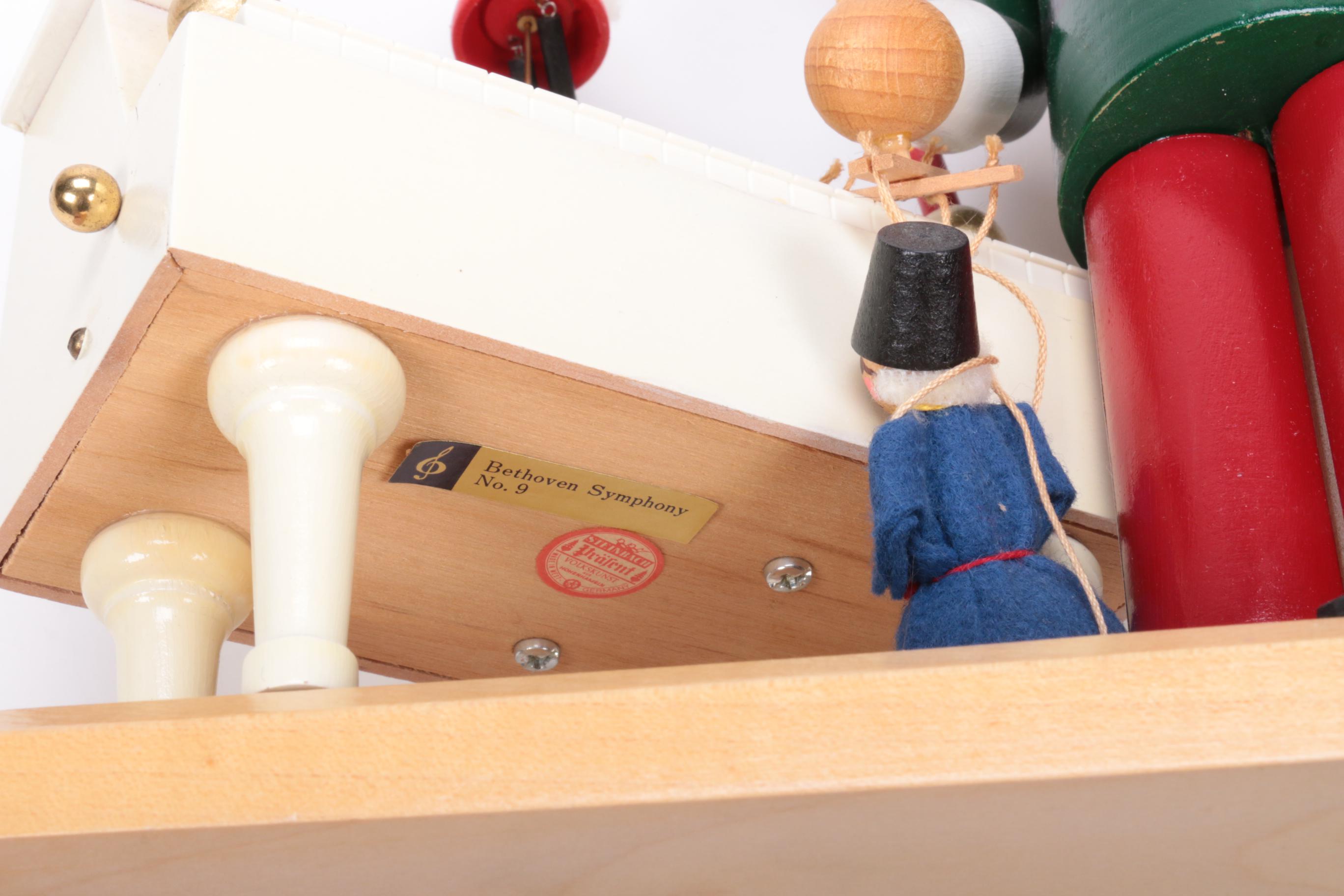 Steinbach "Beethoven Symphony No. 9" Music Box Nutcracker