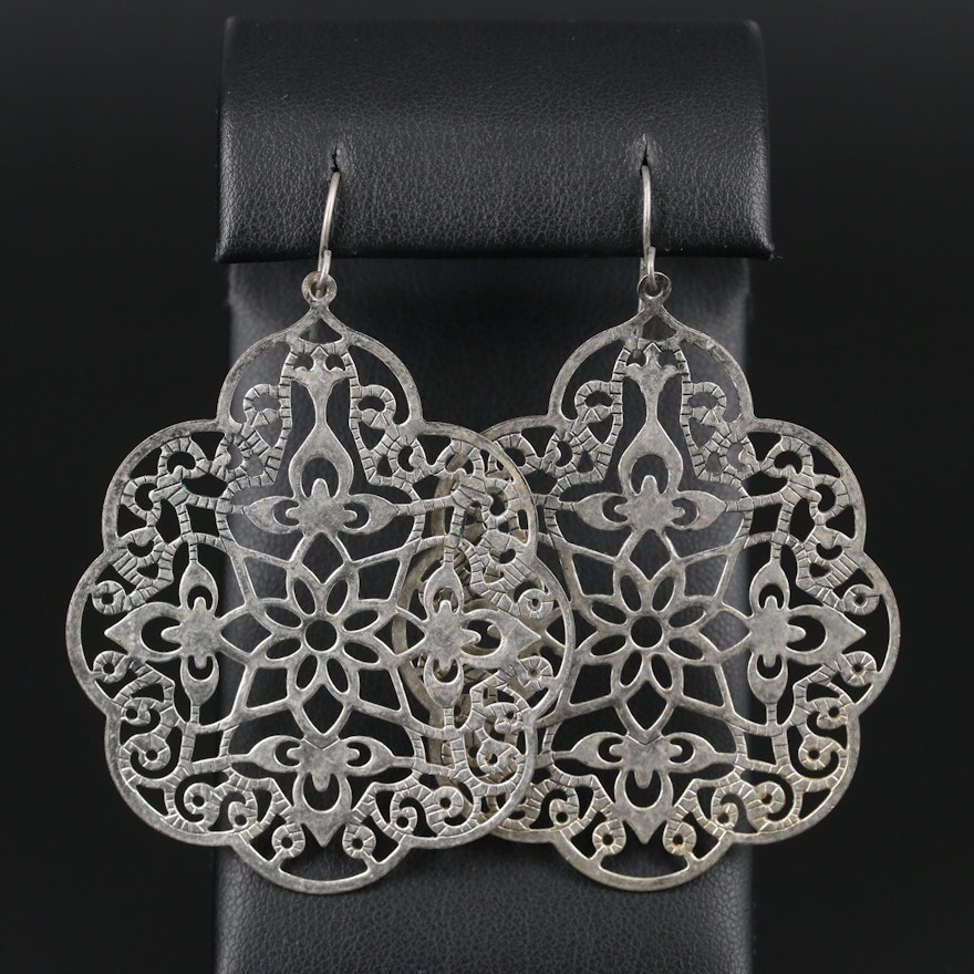 Floral Motif Openwork Dangle Earrings