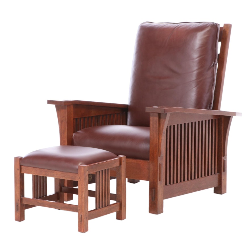 Stickley Arts & Crafts Oak Recliner with Ottoman, Late 20th Century