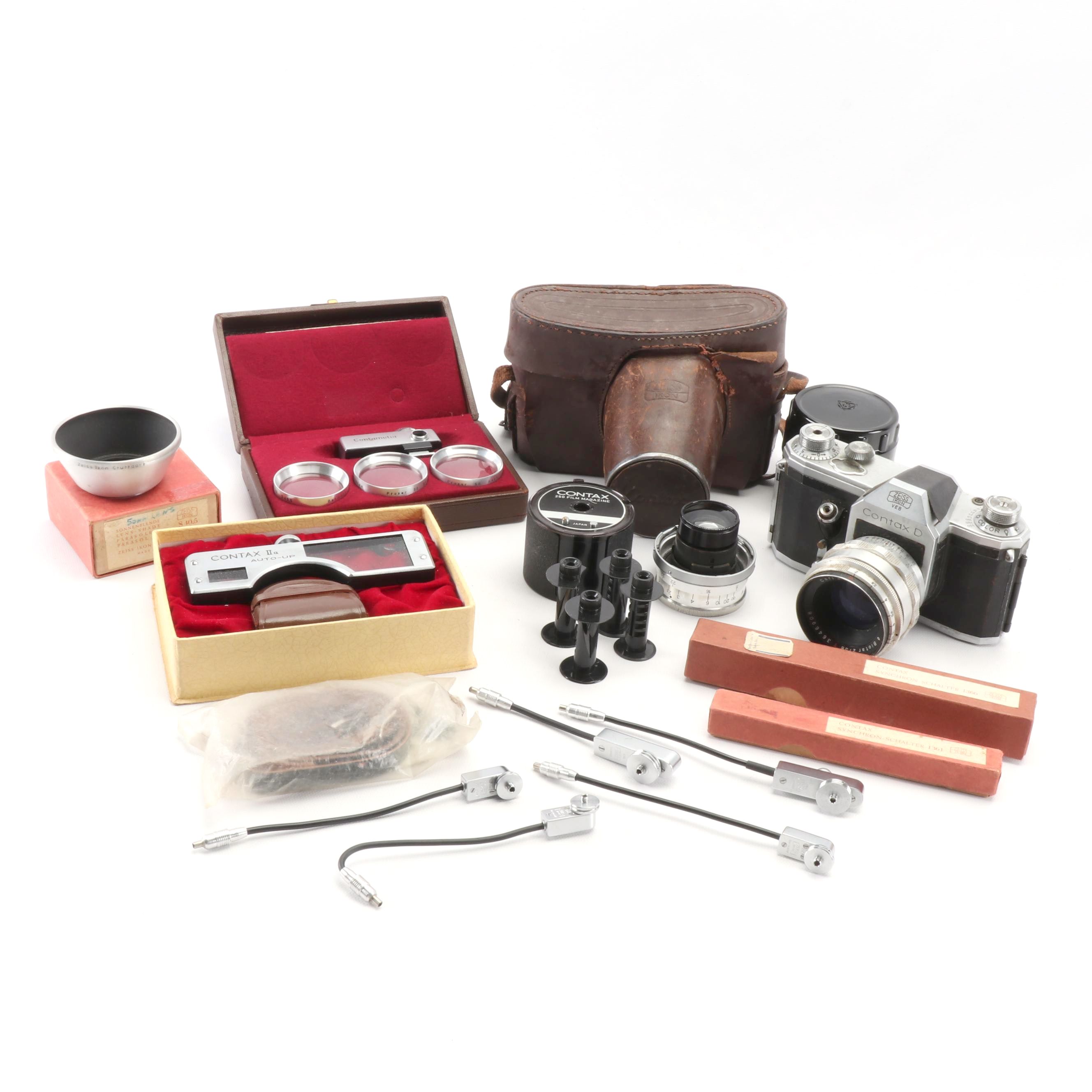 Zeiss Ikon VEB Contax D with Carl Zeiss Jena red T* Biotar 2/58mm  Accessories