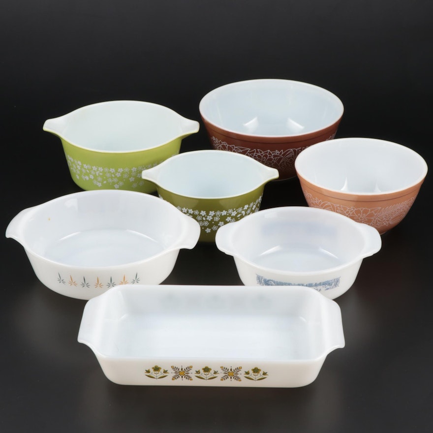 Pyrex, Anchor Hocking, and Courier & Ives Mixing Bowls and Baking Dishes