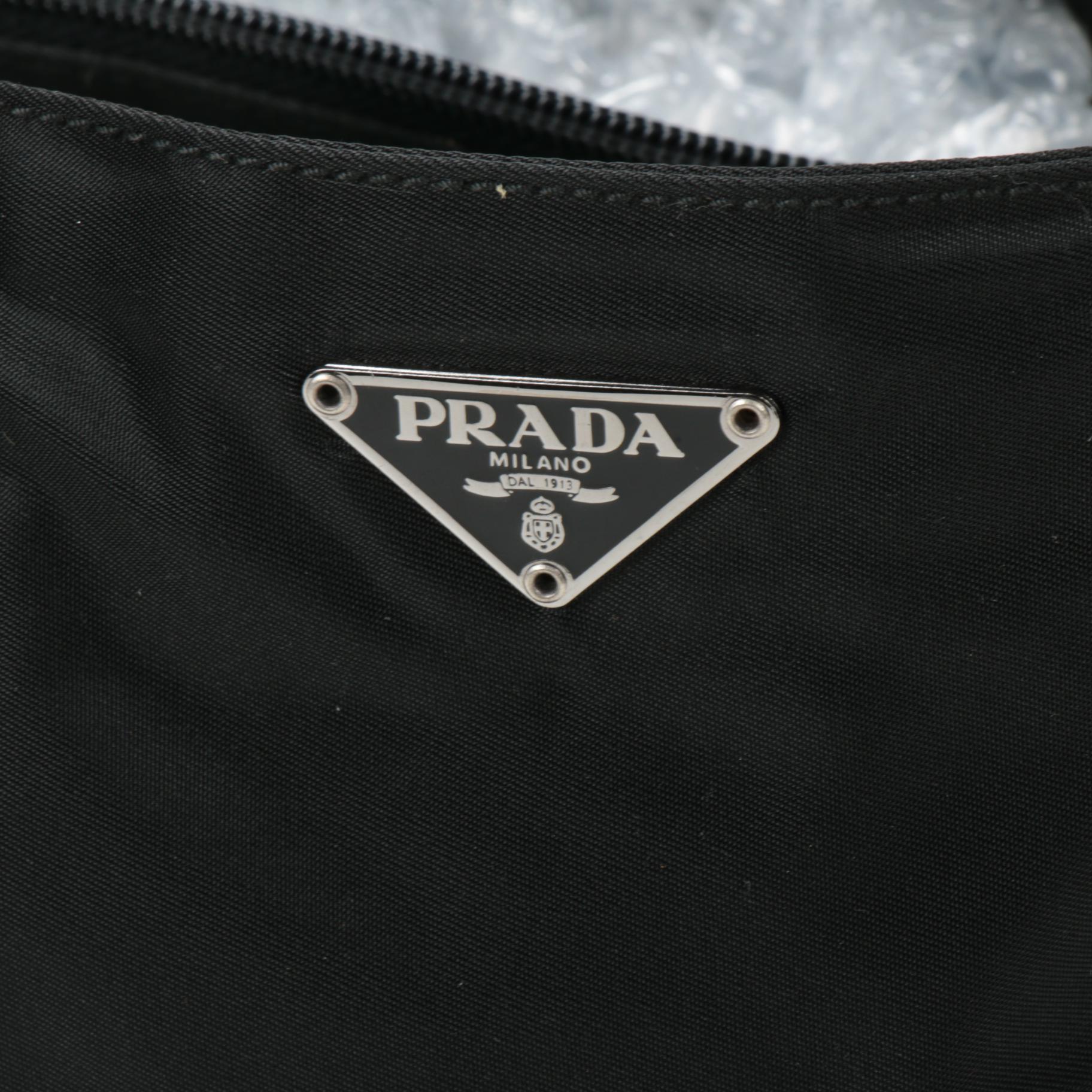 Prada Black Tessuto Nylon Shoulder Bag Trimmed in Leather