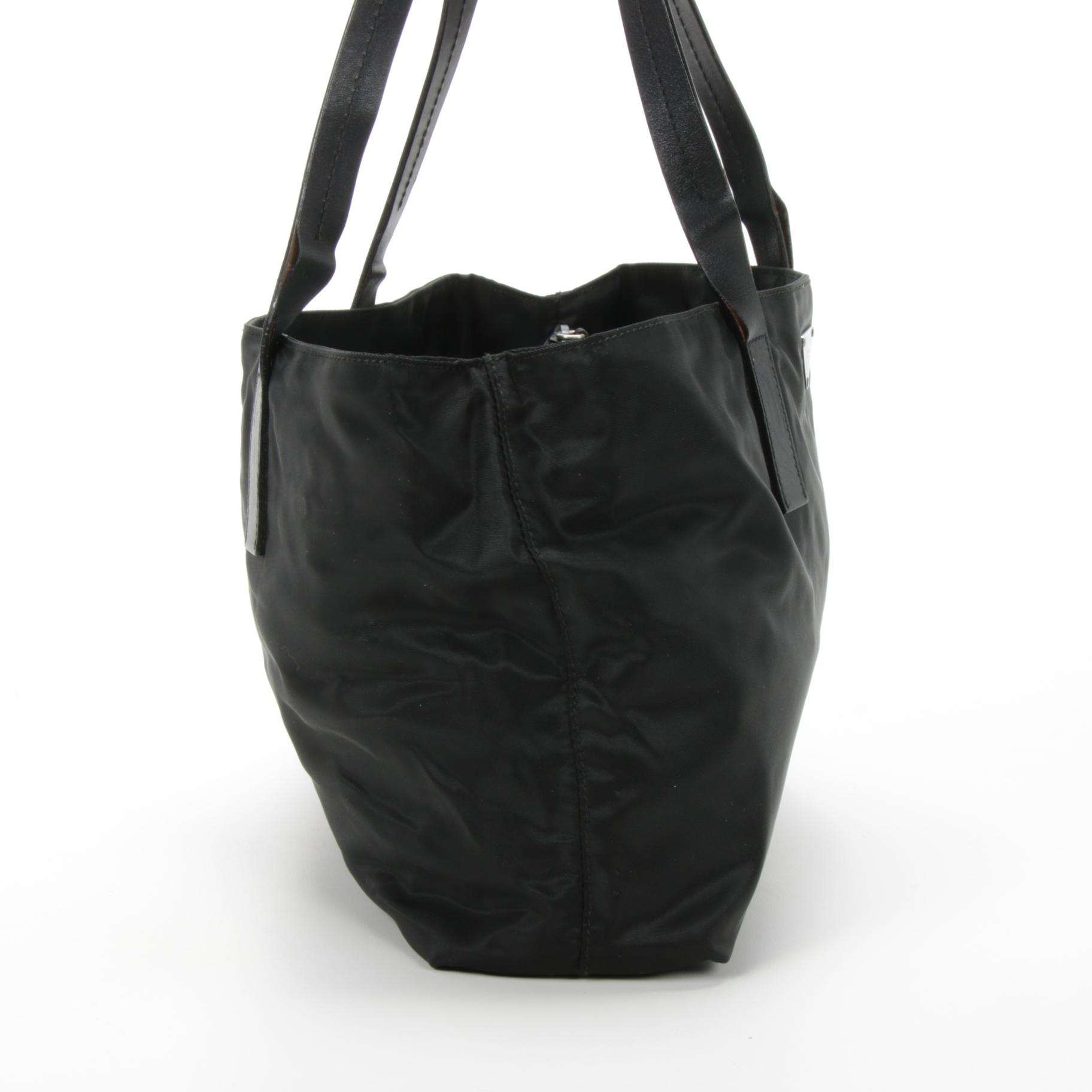 Prada Black Tessuto Nylon Shoulder Bag Trimmed in Leather