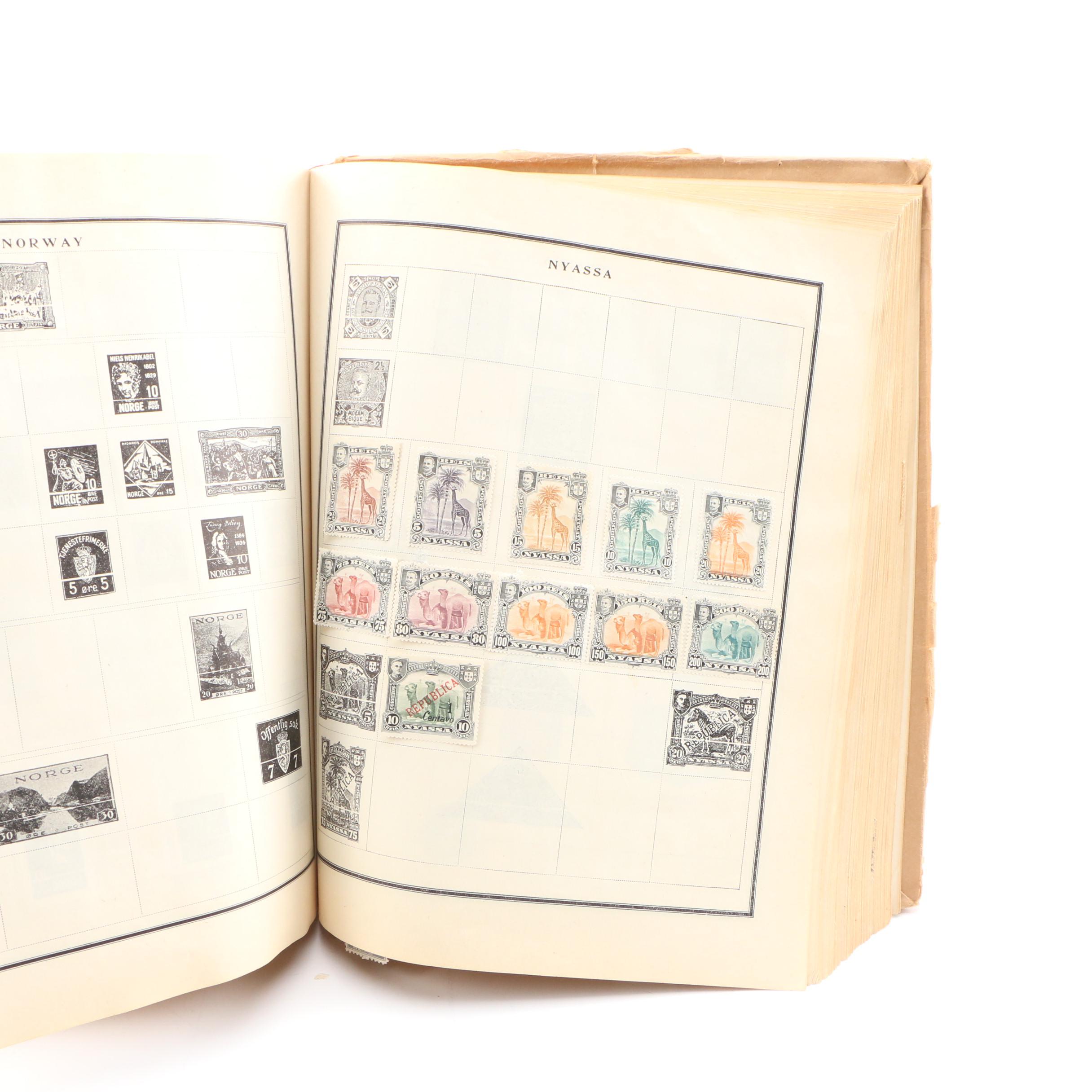 Vintage  International "The Modern Postage Stamp Album" from Scott Publishing