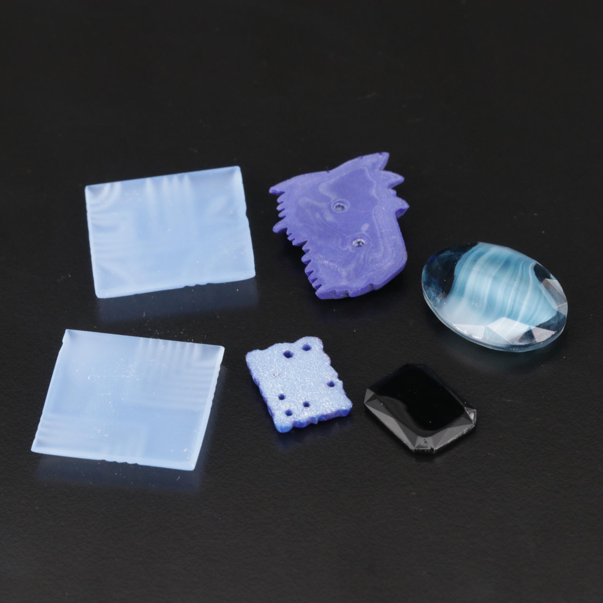 Loose Glass Assortment Featuring Scottie Dog