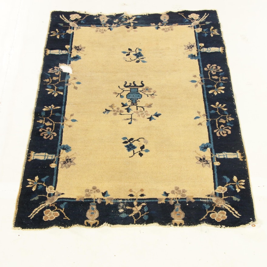 3'2 x 4'10 Hand-Knotted Chinese Peking Rug, 1920s