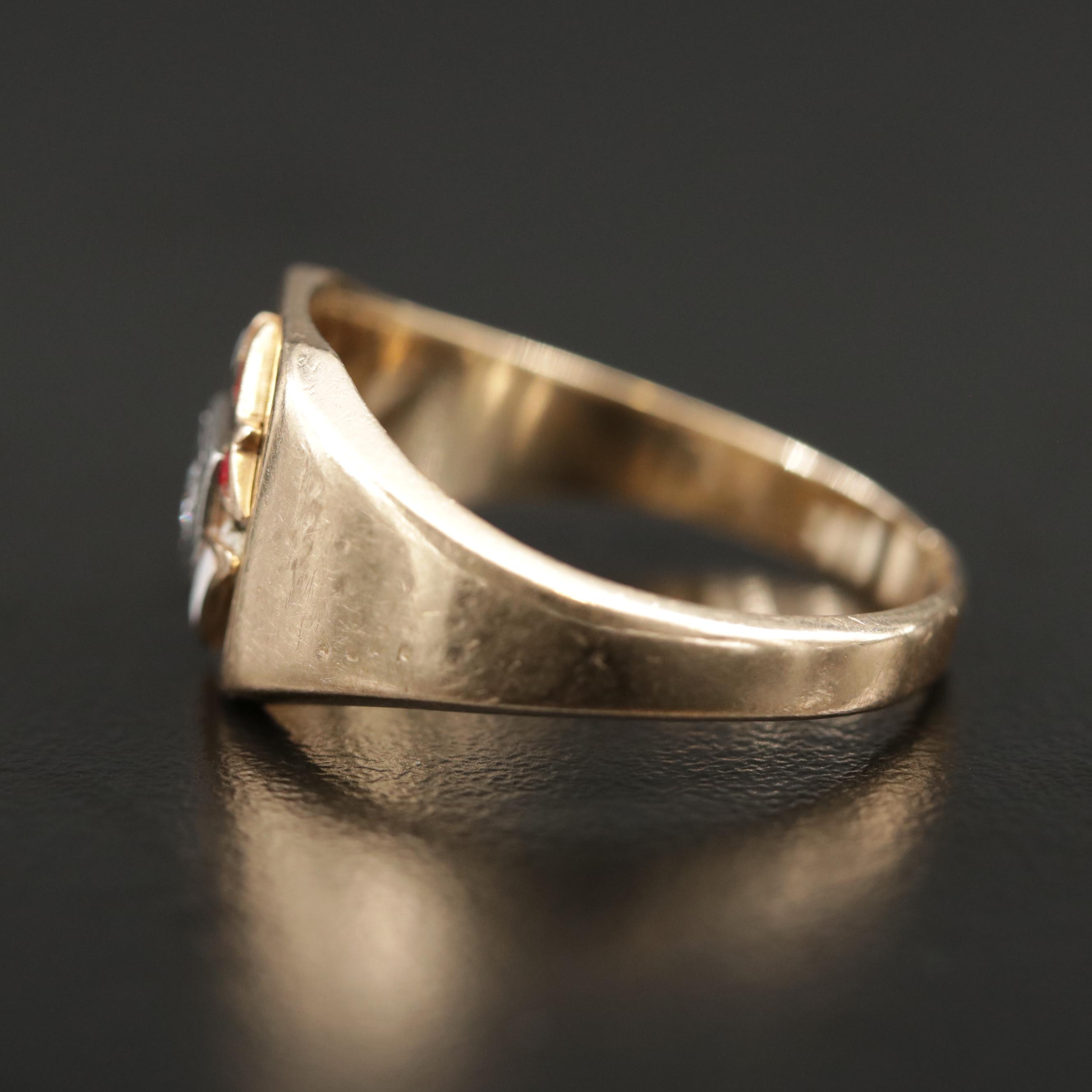 Vintage 10K Yellow Gold  Diamond Knights of Columbus Ring