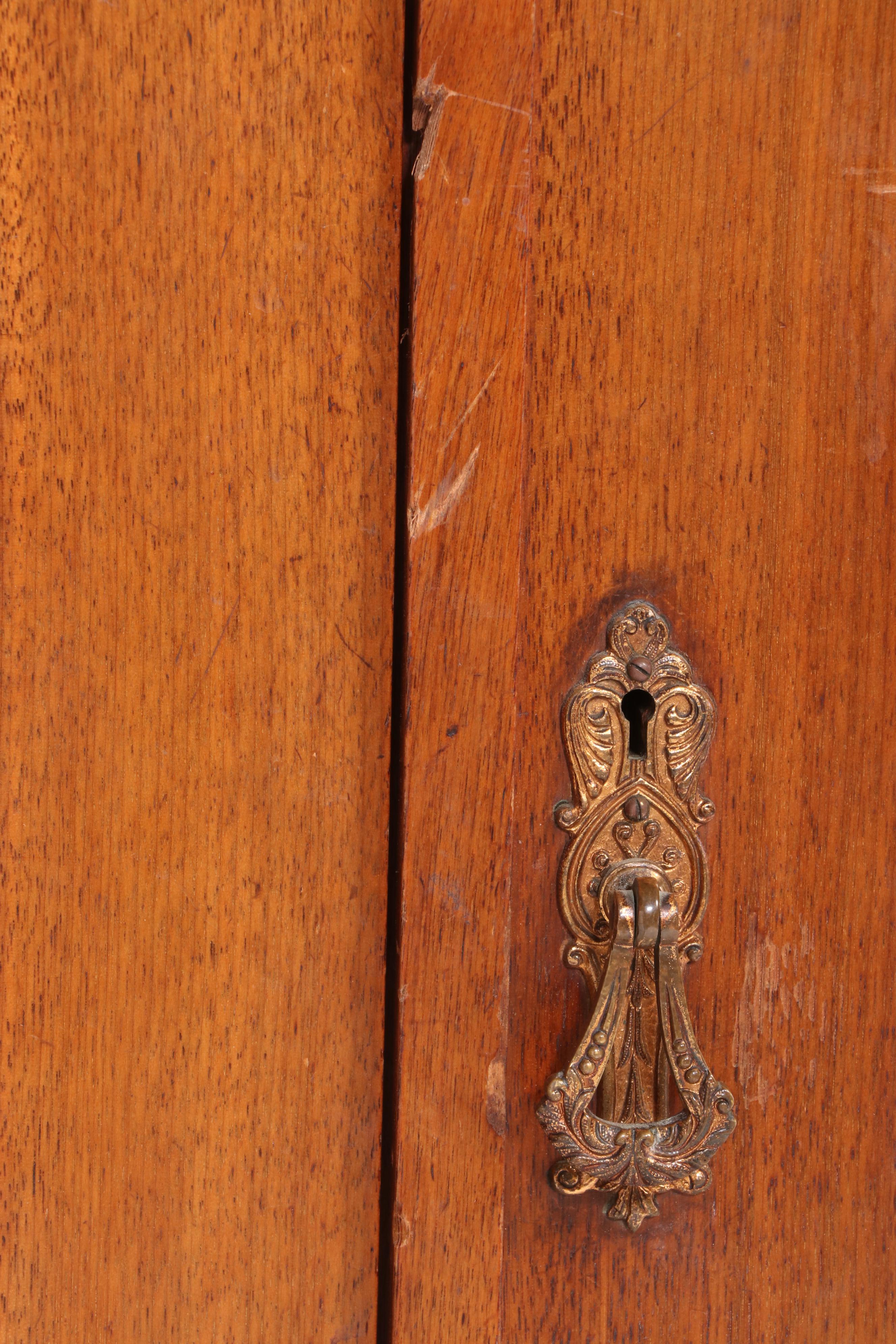 T. Simpson & Sons Victorian Eastlake Walnut Wardrobe, Late 19th Century