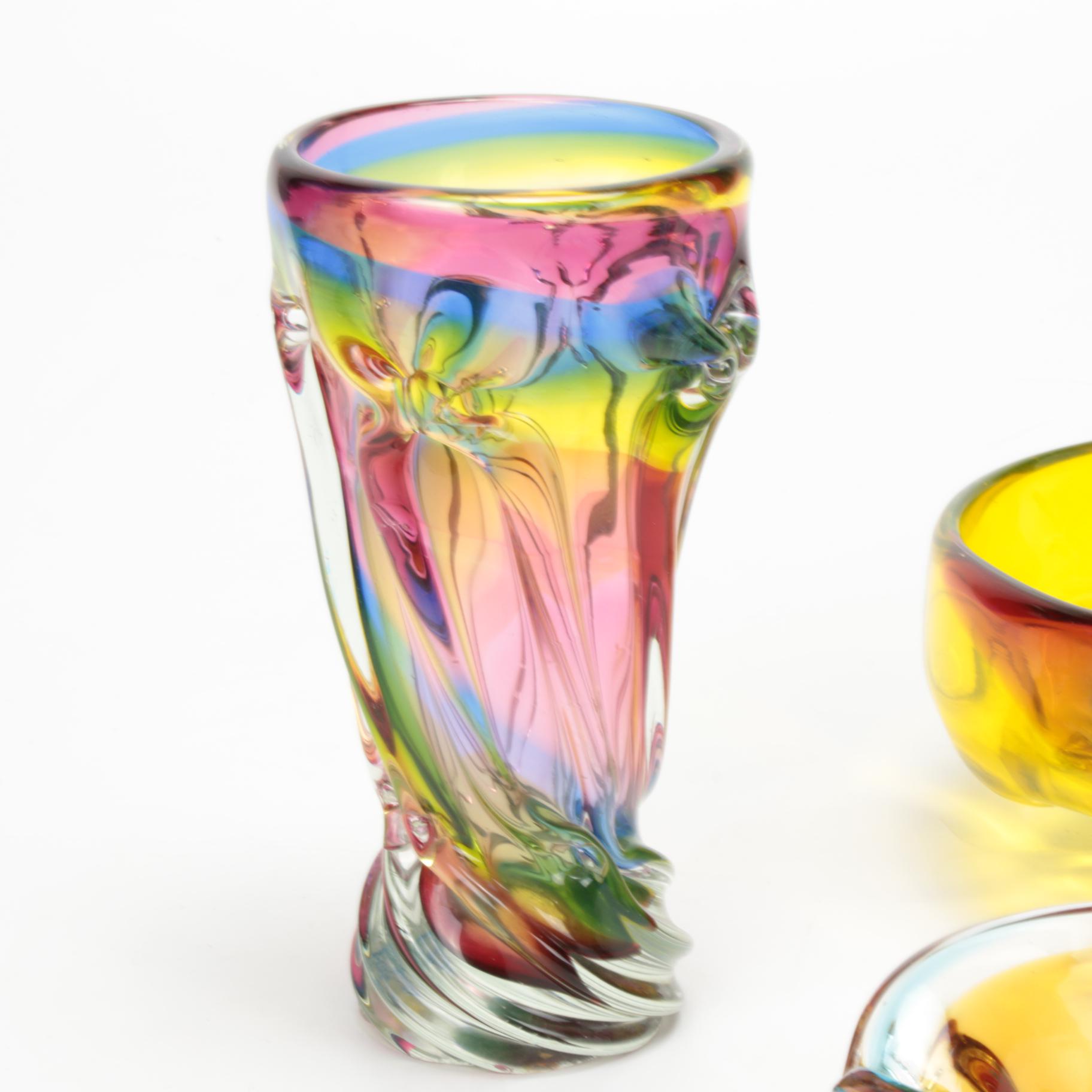 Hokuyo Glass Table Decor and Accessories