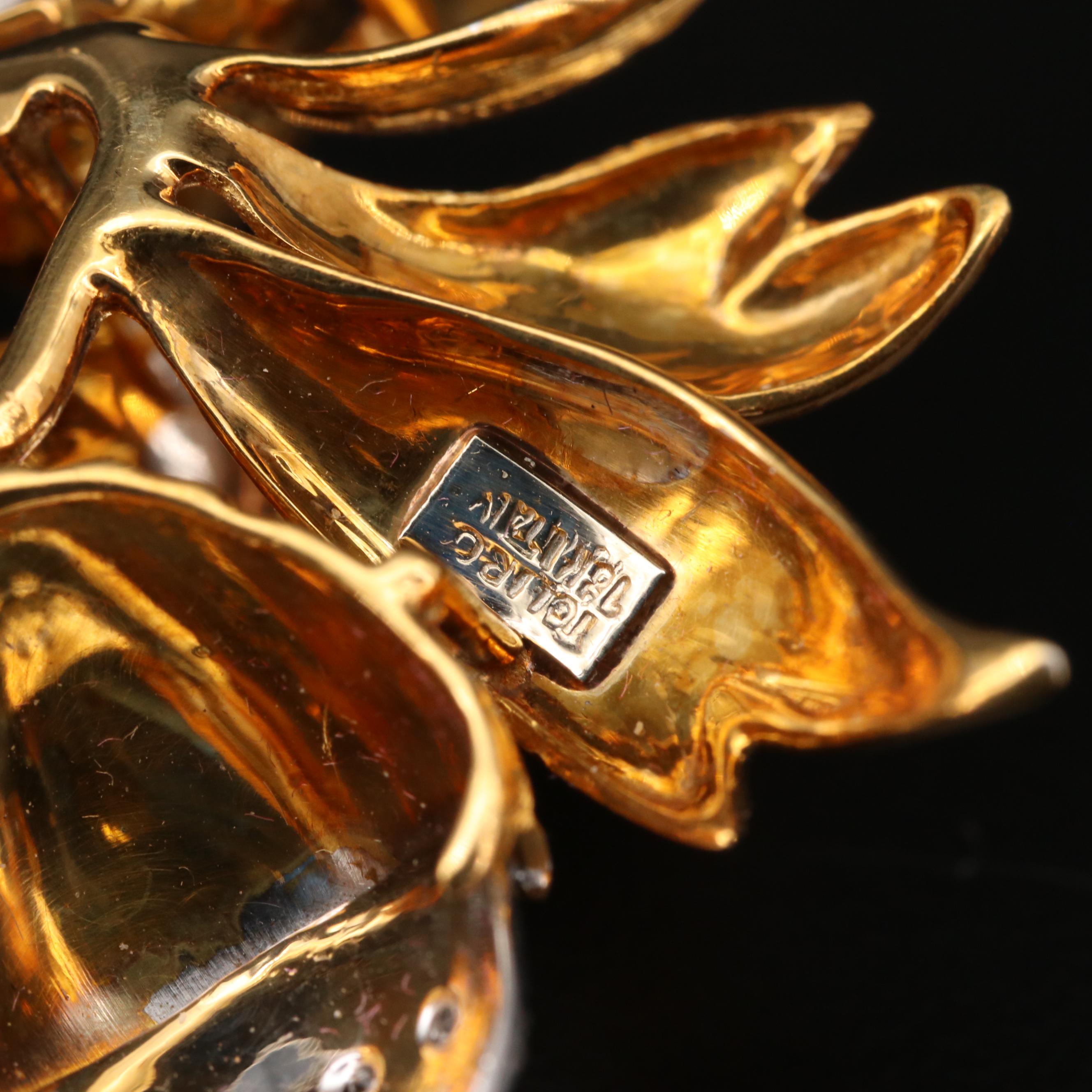 Vintage Toliro 18K Gold 0.40 CTW Diamond Thistle Brooch