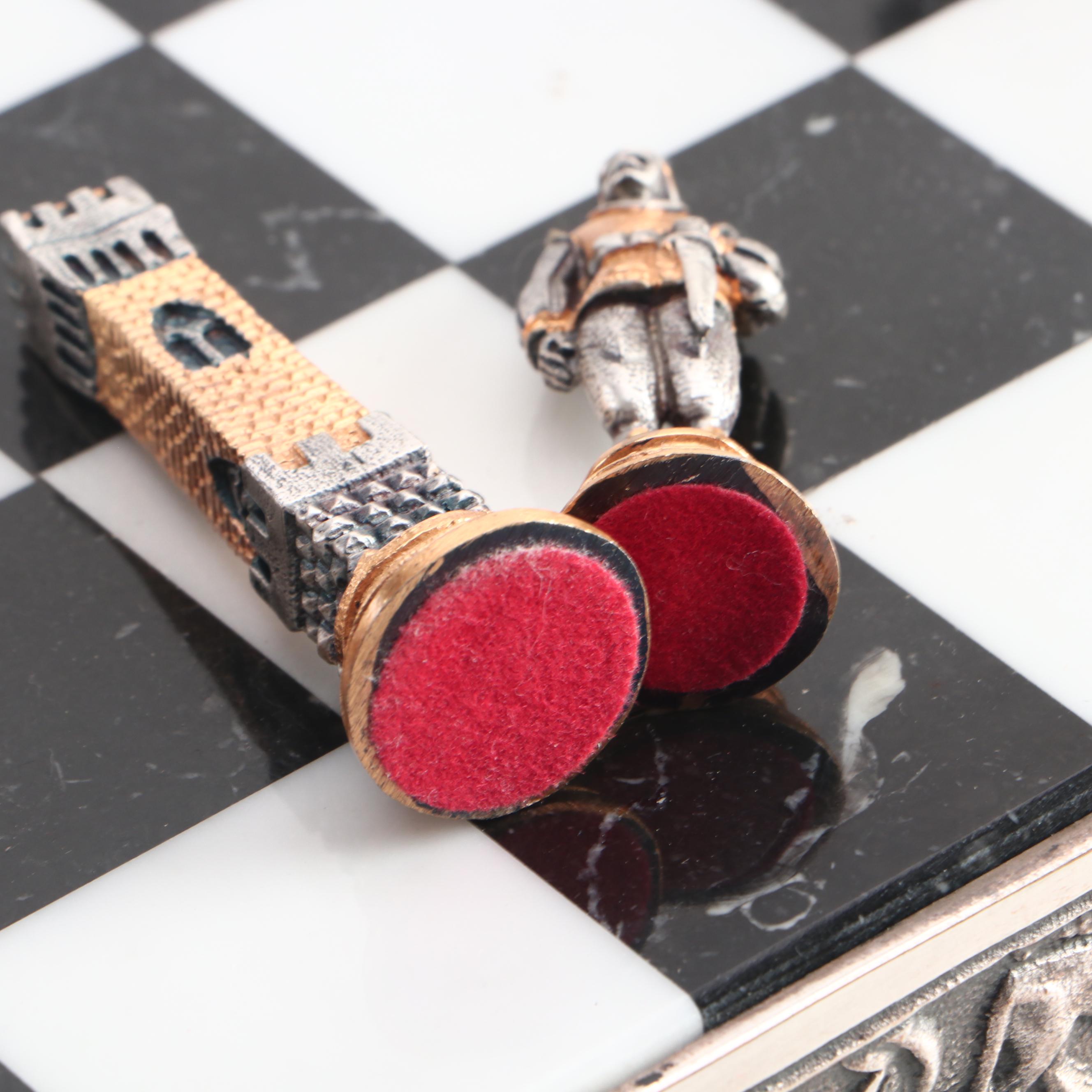 Giuseppe Vasari Medieval Style Chess Set