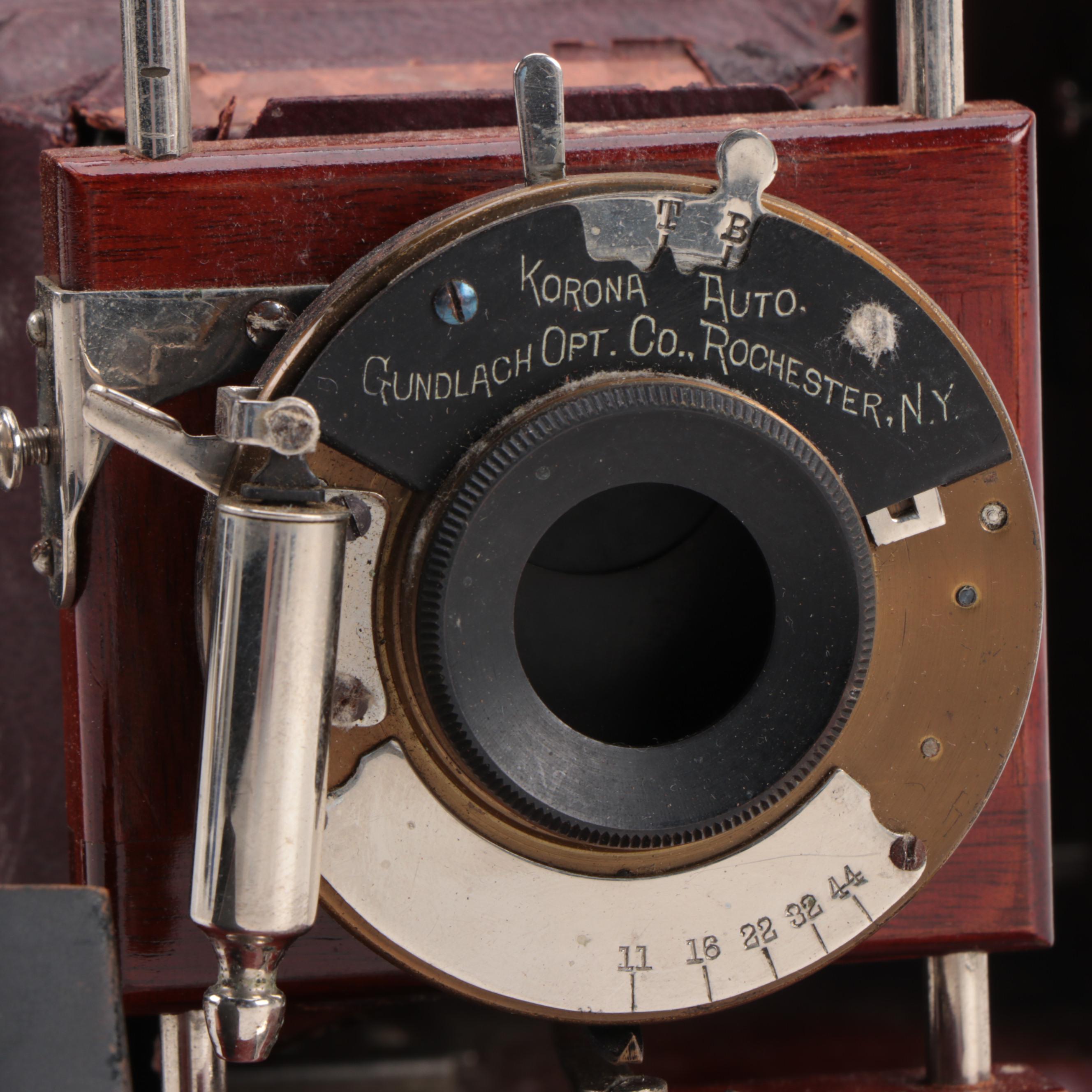 Gundlach Optical Co. Korona View Camera with Film Holders, 1900-1912