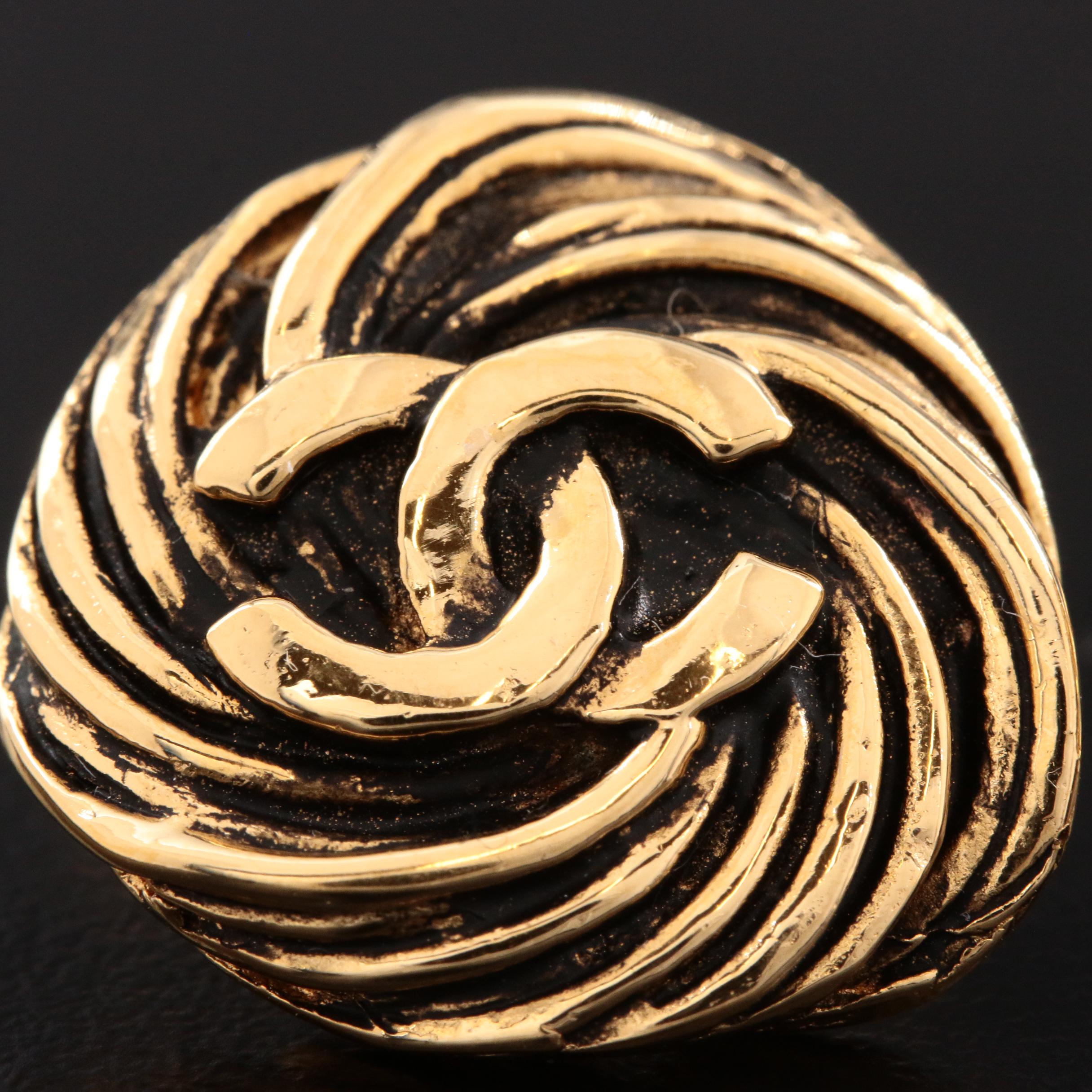 Vintage Chanel  Cufflinks