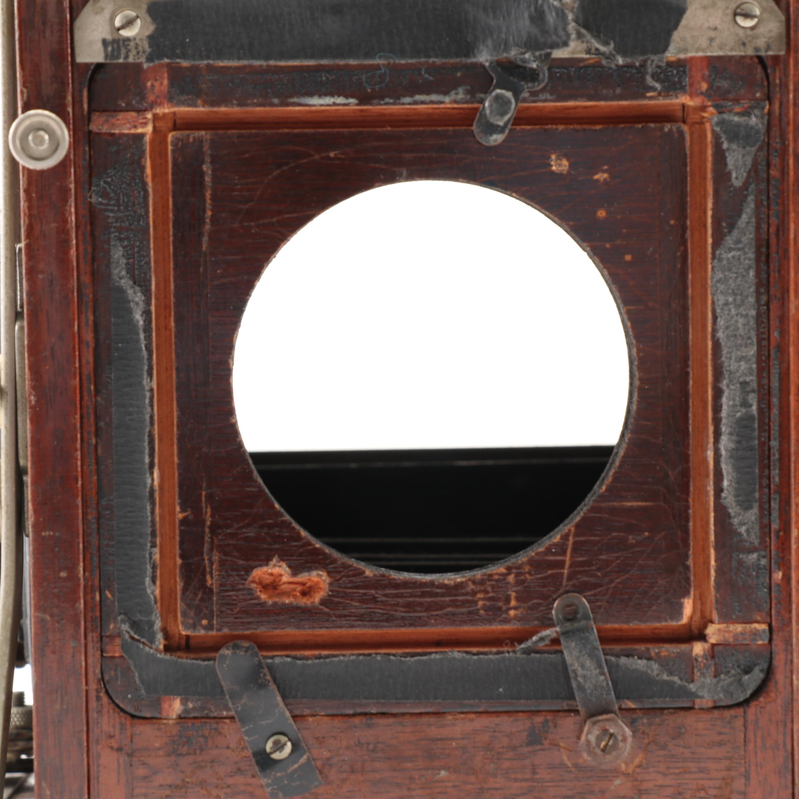 Deardorff and Sons Chicago Viewfinder Folding Plate Camera, 1920s