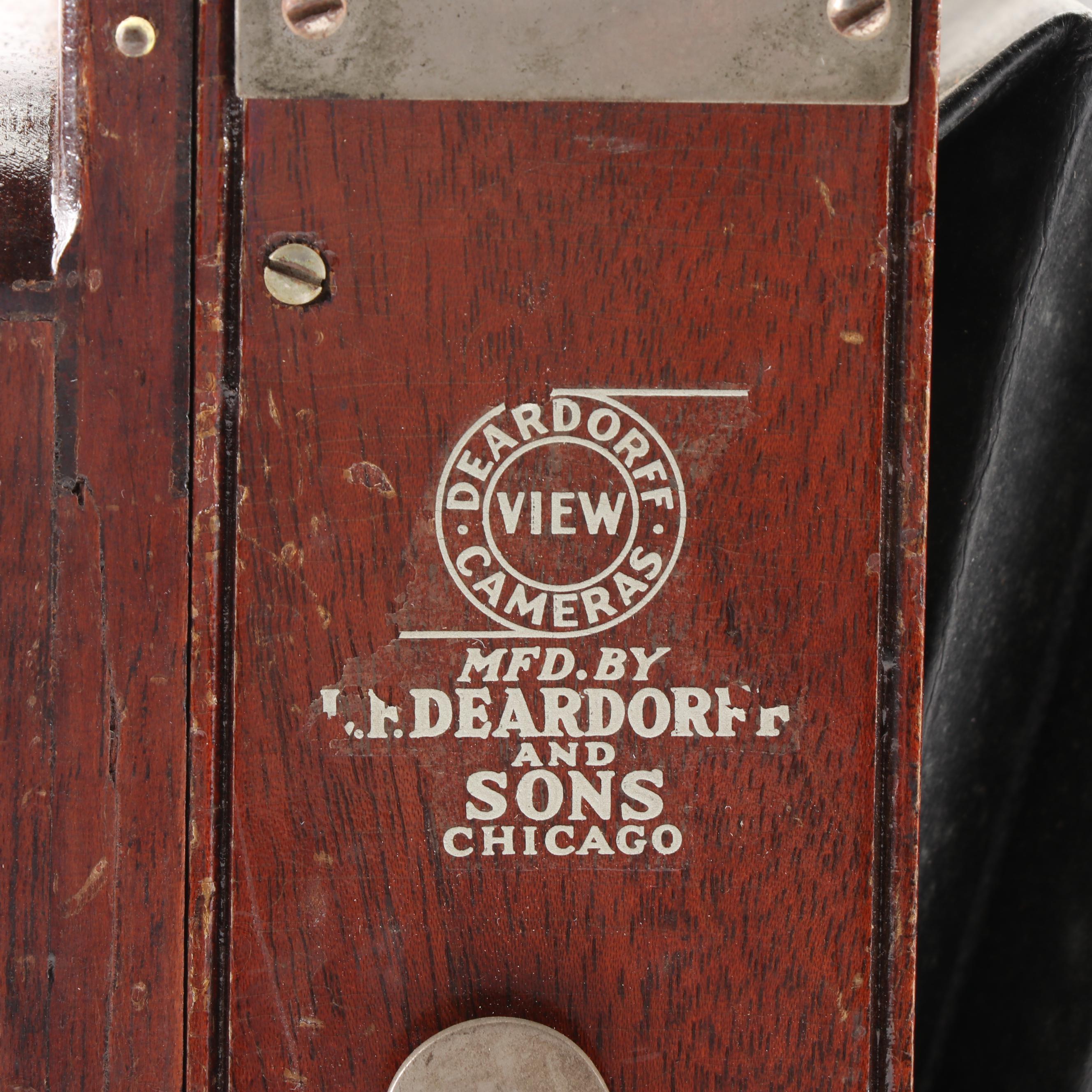 Deardorff and Sons Chicago Viewfinder Folding Plate Camera, 1920s