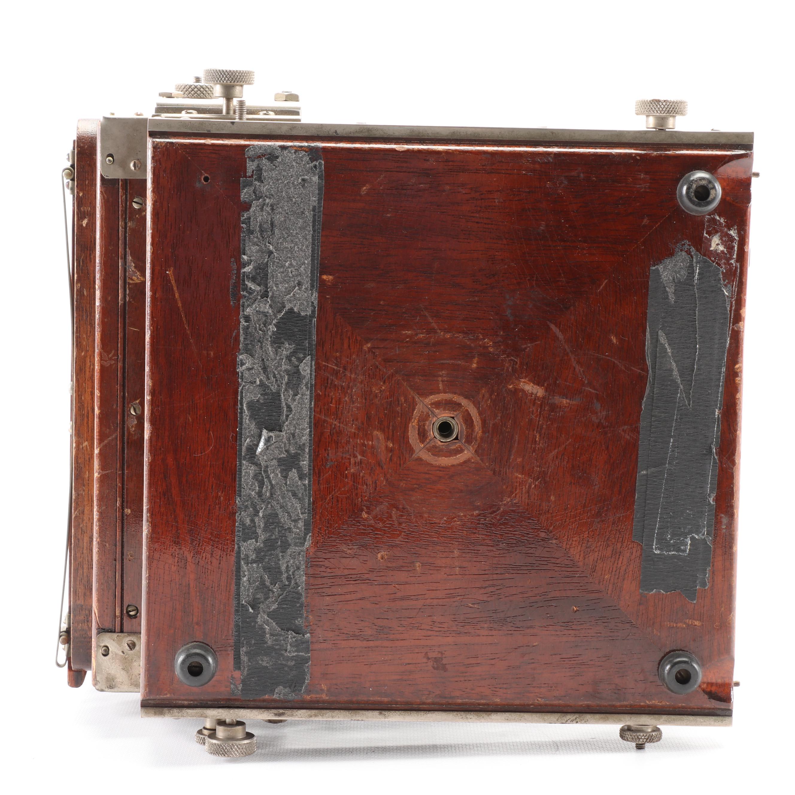 Deardorff and Sons Chicago Viewfinder Folding Plate Camera, 1920s