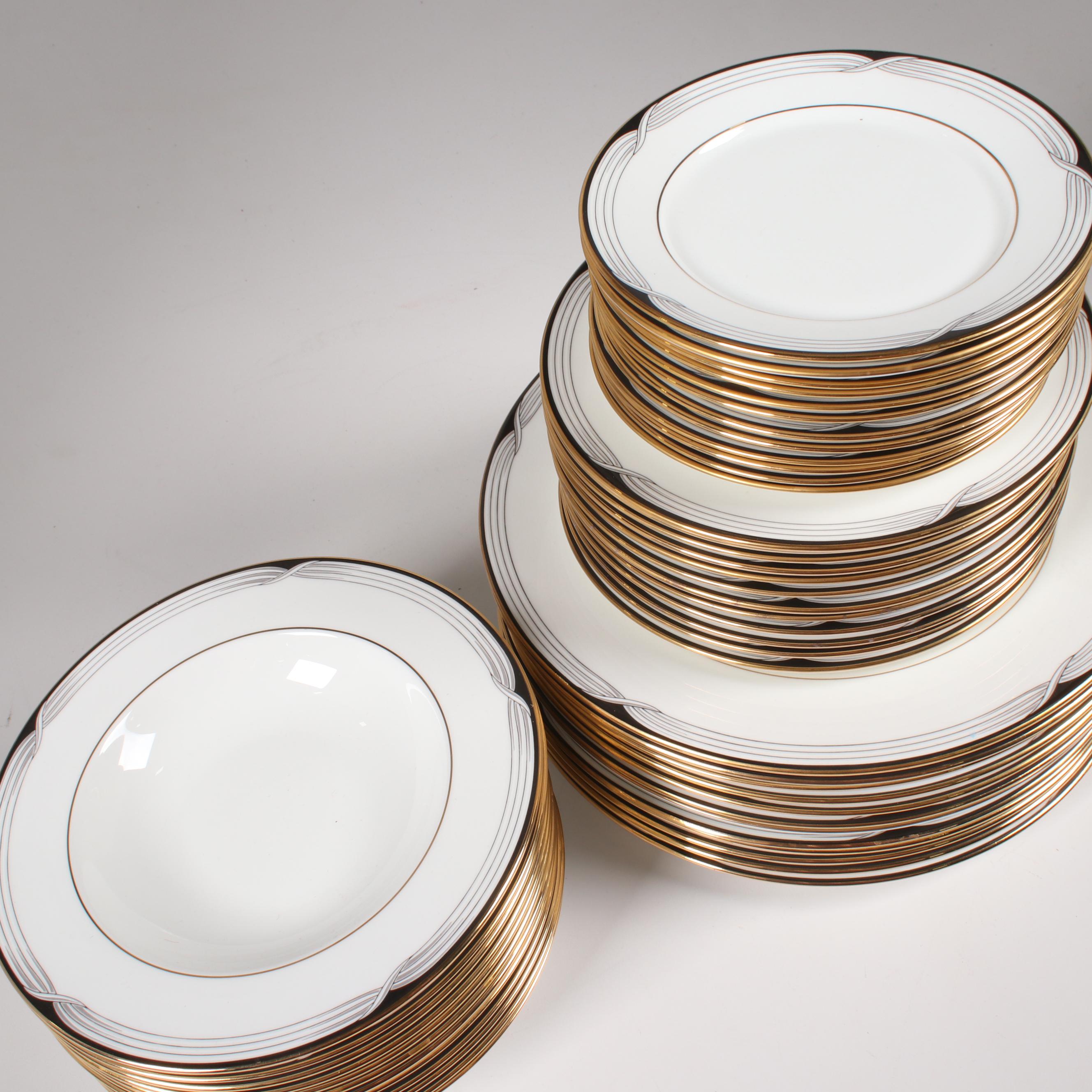 Lenox "Erica" Debut Collection Bone China Dinnerware, Late 20th Century