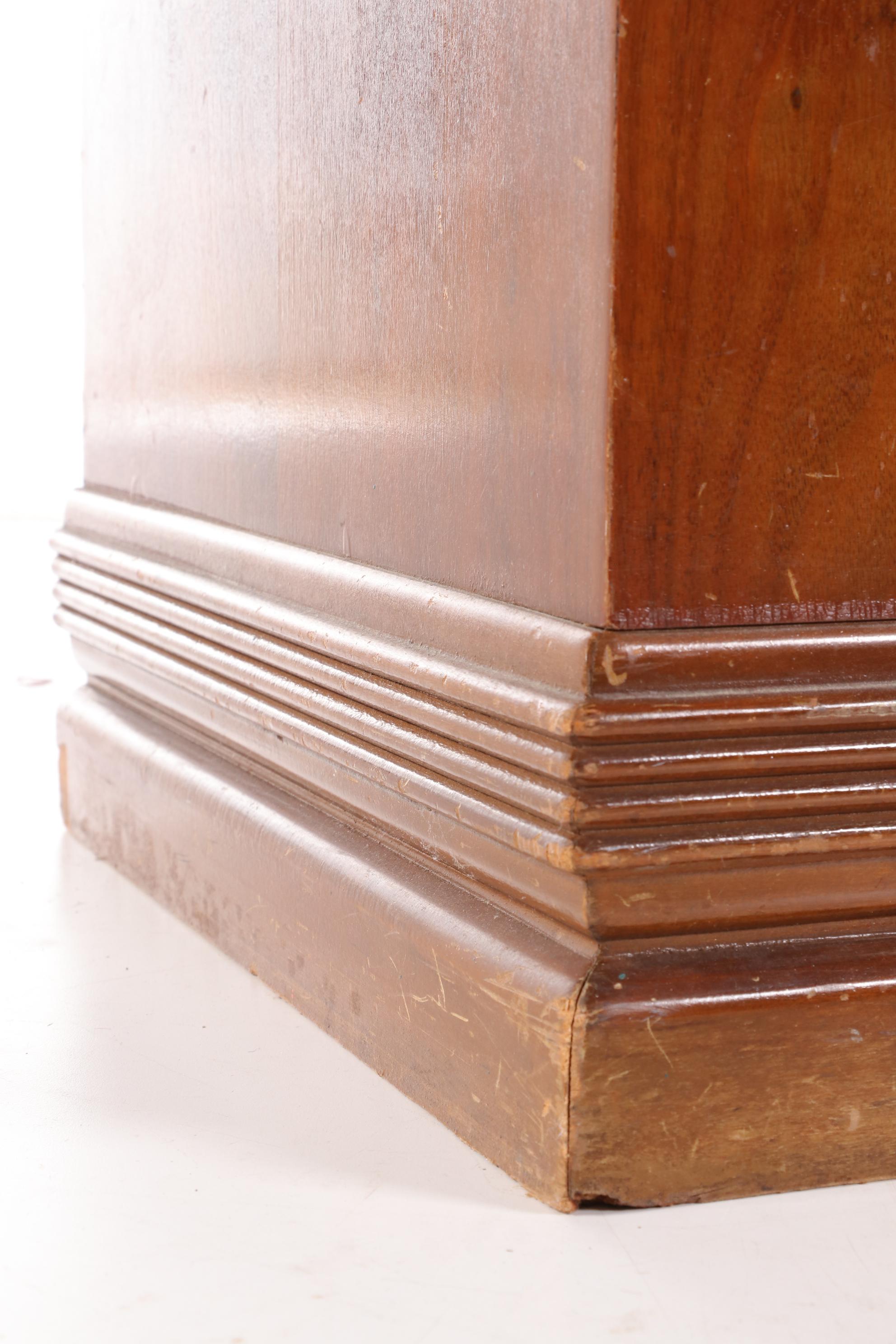 Montgomery Ward Walnut Veneered Cedar Chest, Mid-20th Century