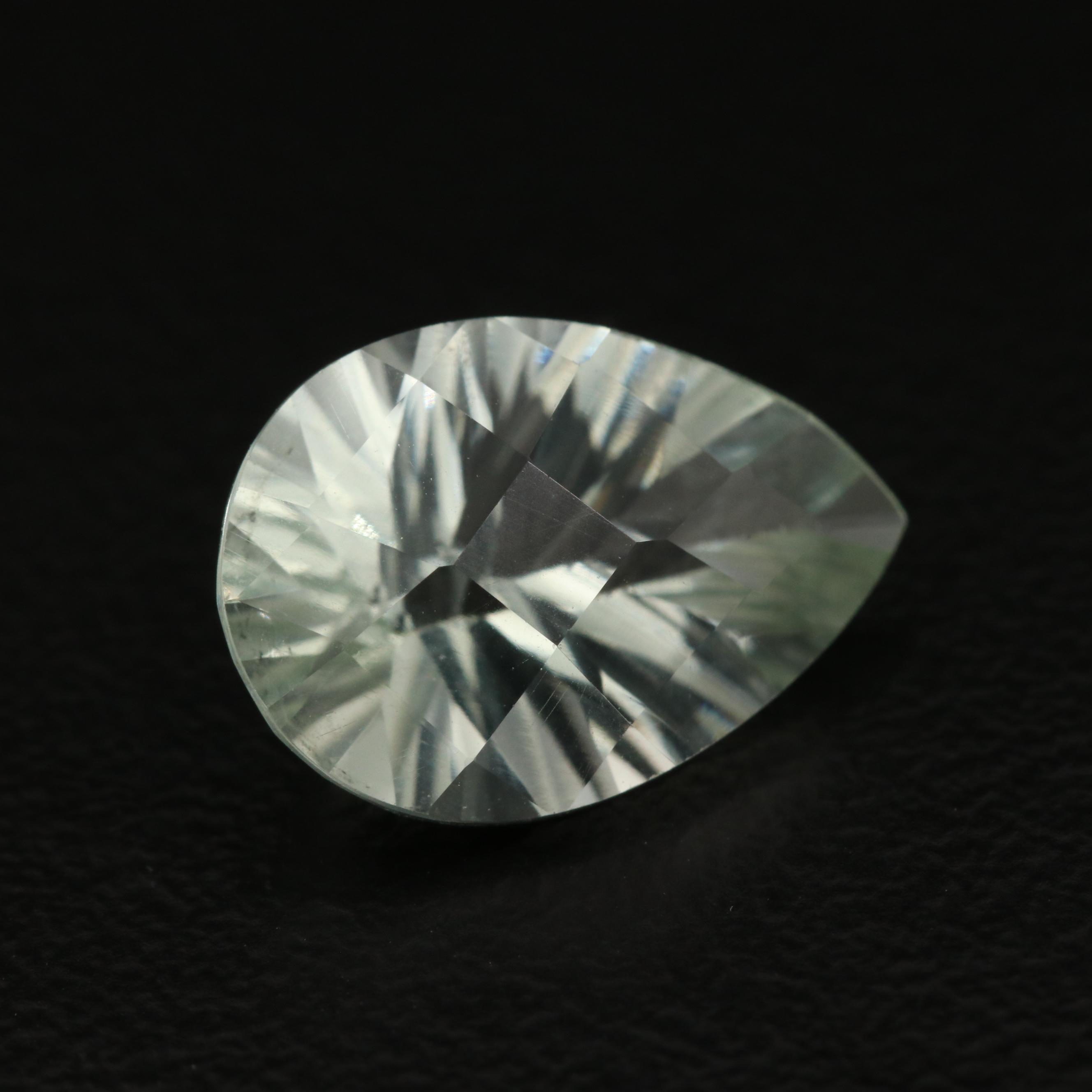 Loose 3.31 CT Prasiolite