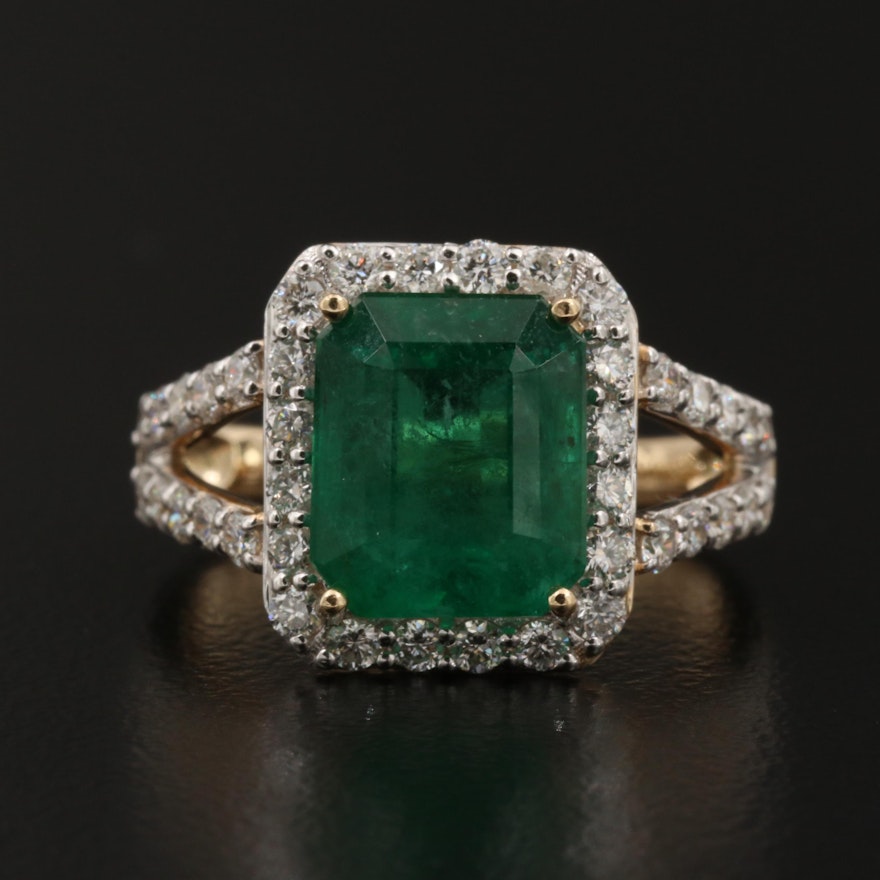 14K Gold 3.51 CT Emerald and Diamond Ring