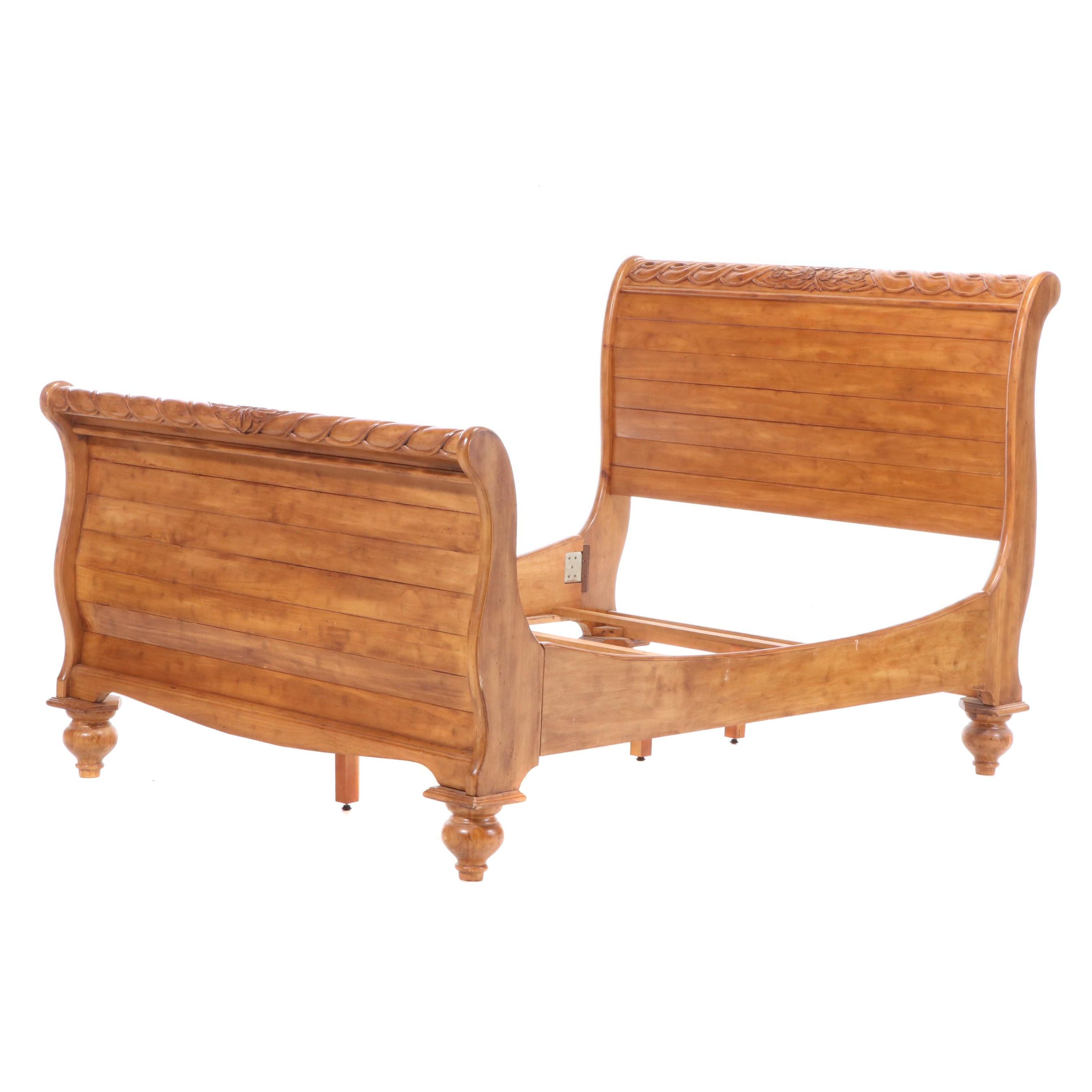 Contemporary Carved Wood Queen Size Sleigh Bed in Natural Finish