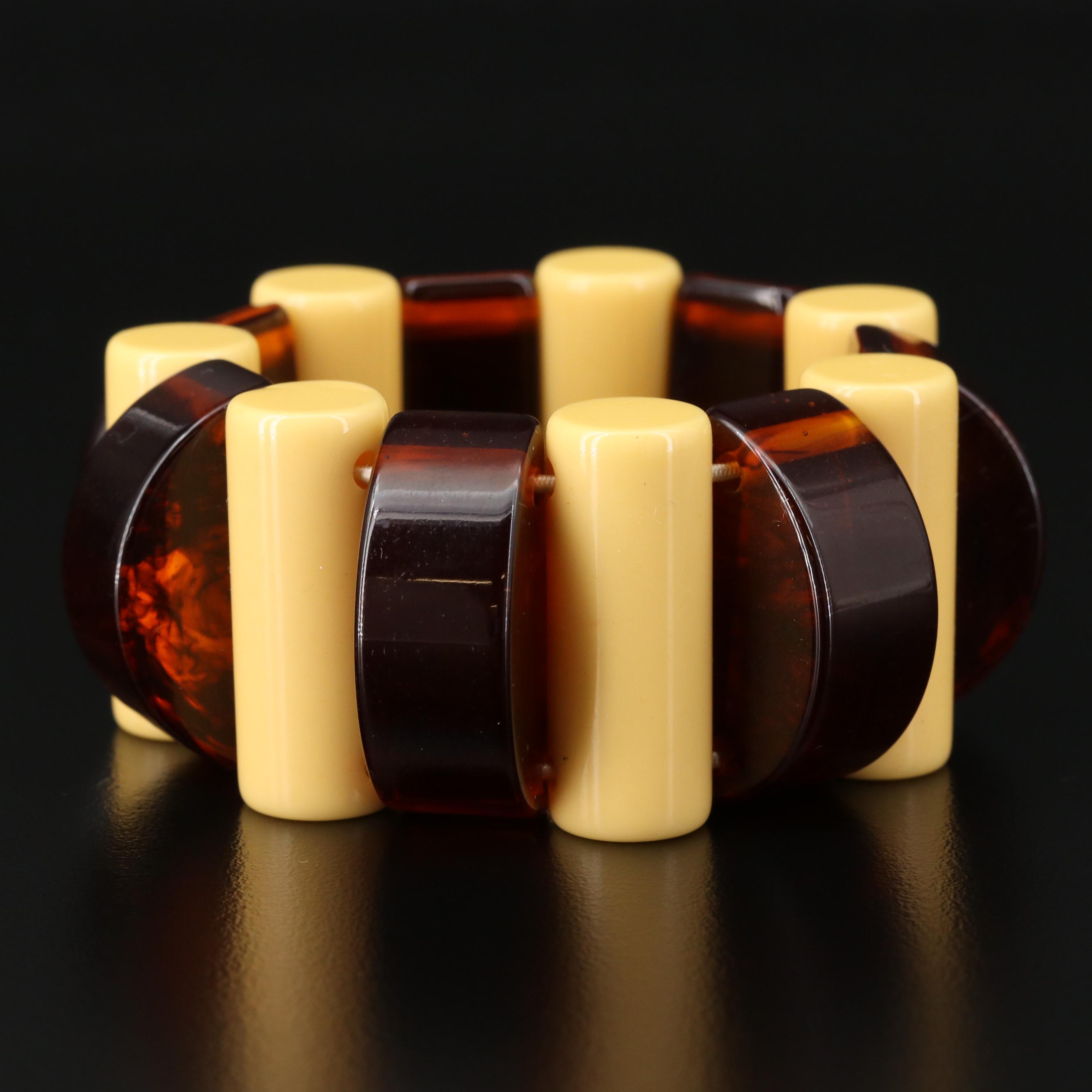 Vintage Expandable Bakelite Bracelet