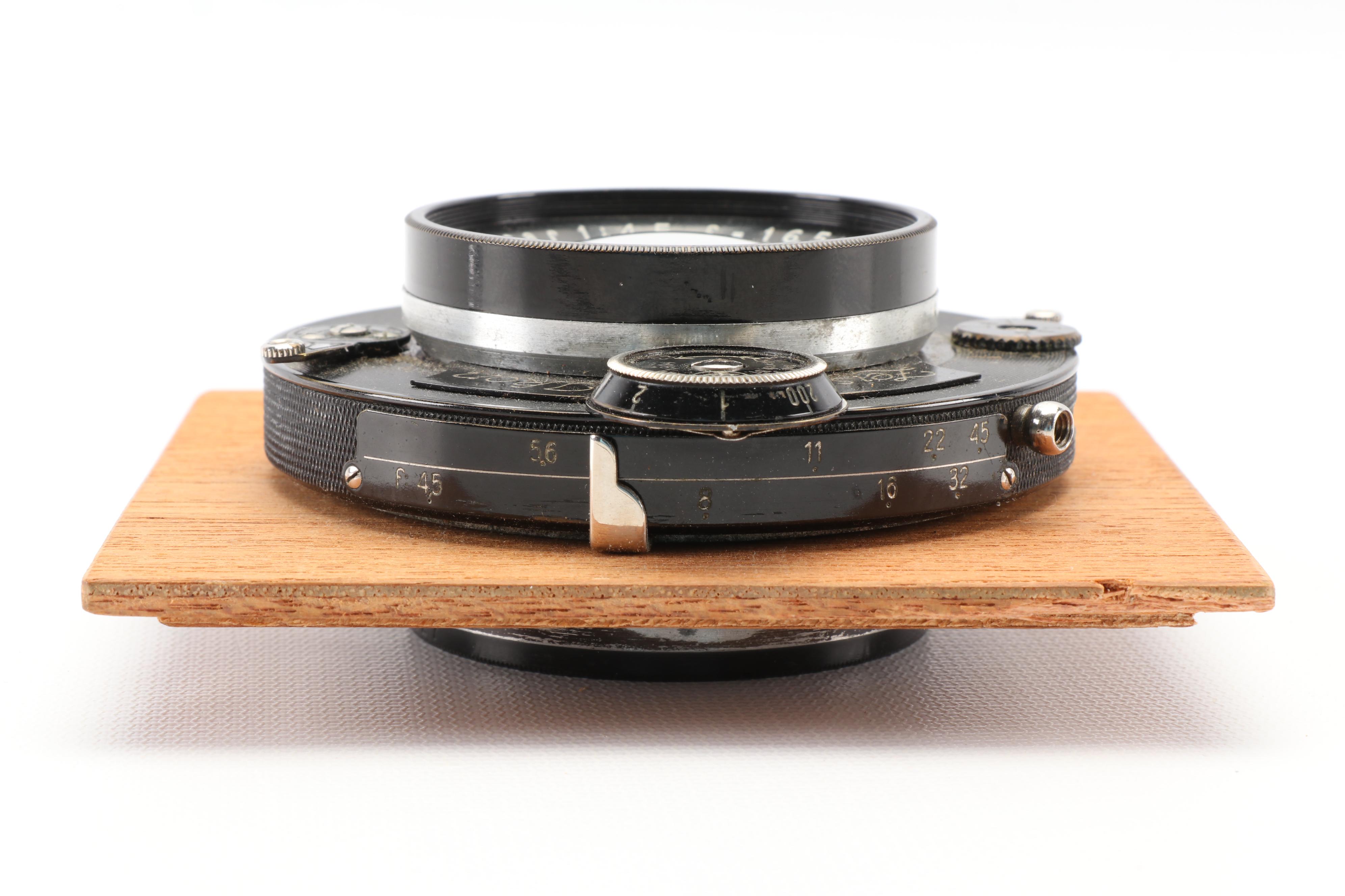 Zeiss Ikon Compur Shutter with Tessar 4.5/16.5cm Lens