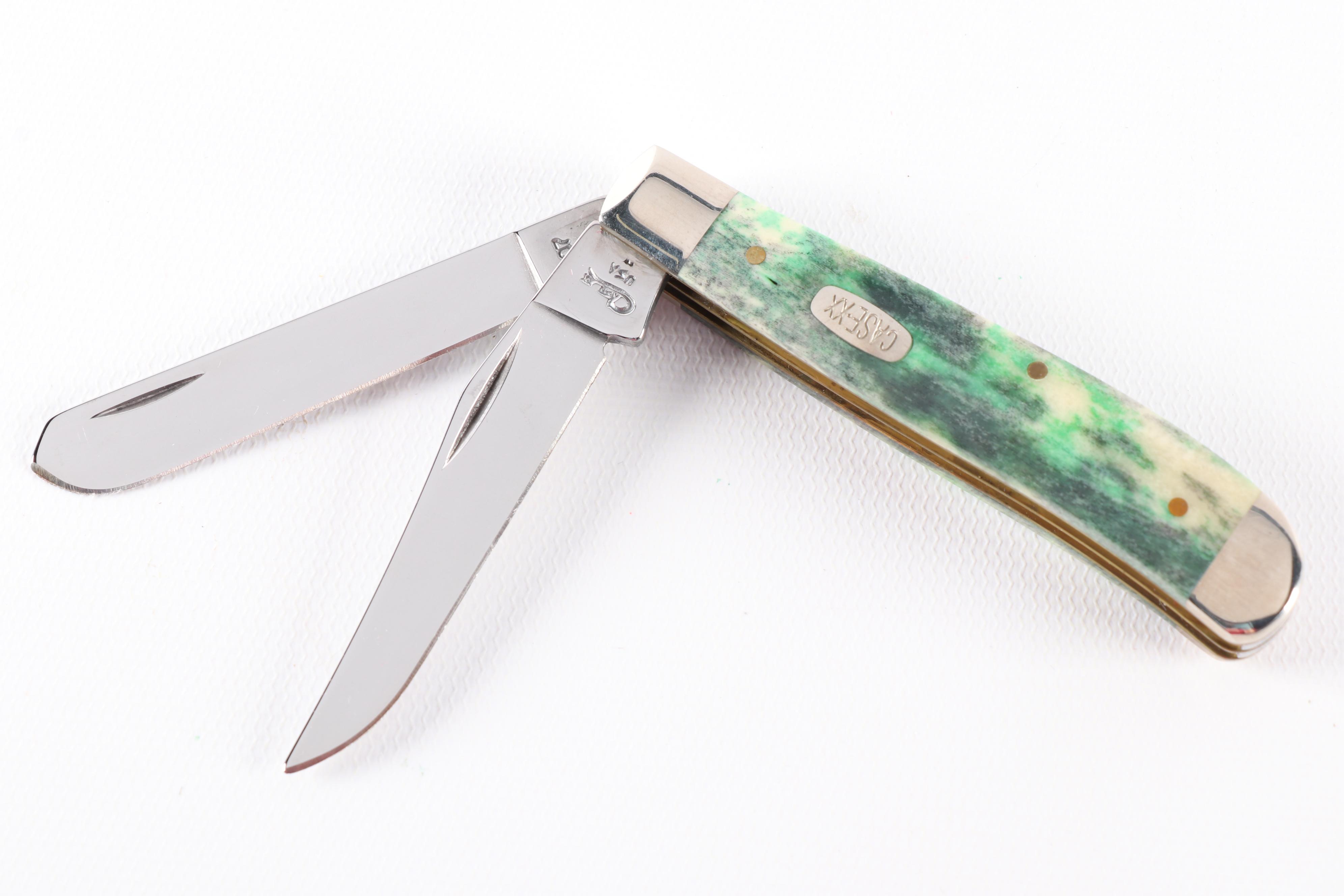 Case and Bulldog Folding Knives with Buck 119 Hunting Knife