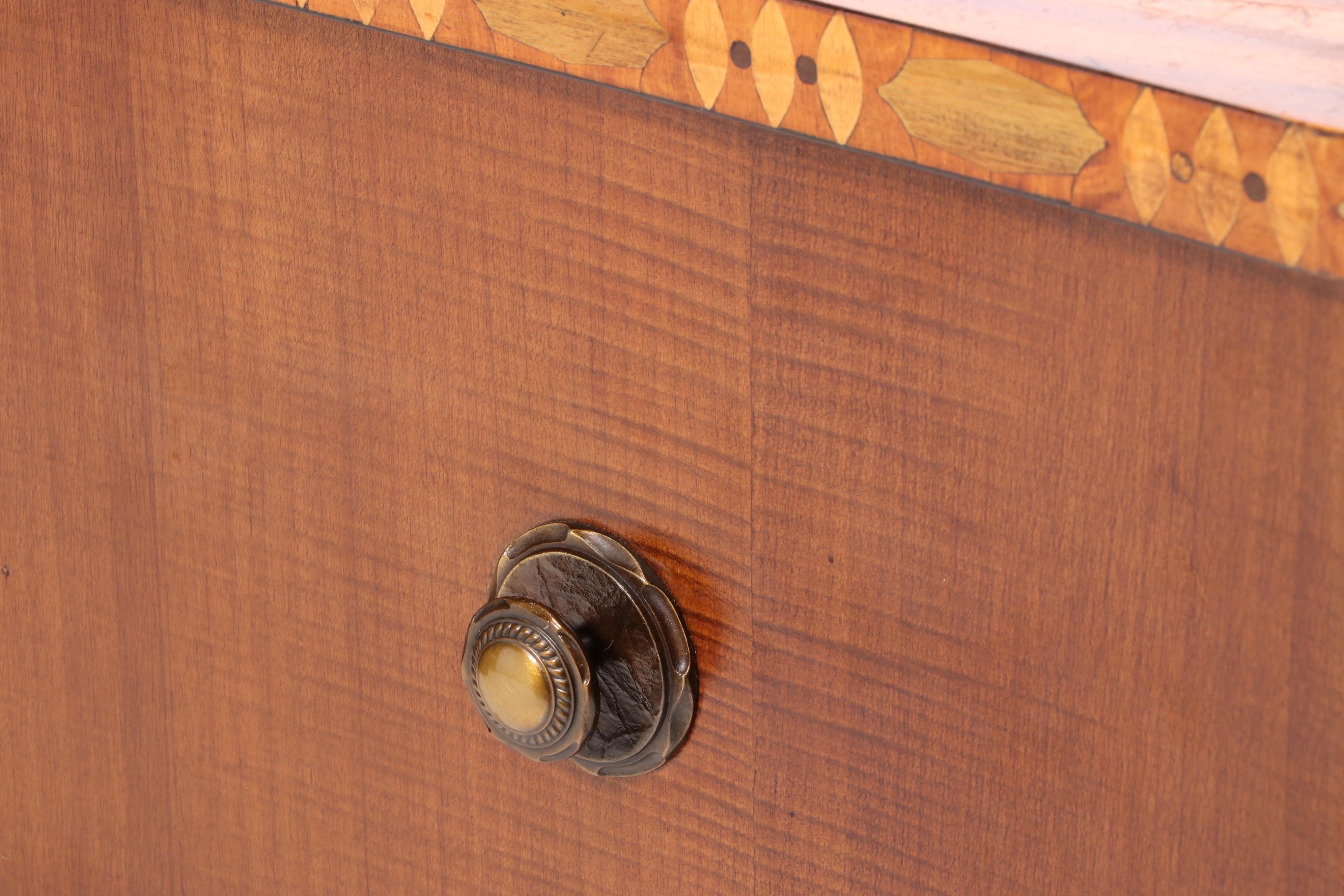 Luce Furniture Co. Federal Style Satinwood and Marquetry Sideboard, circa 1930