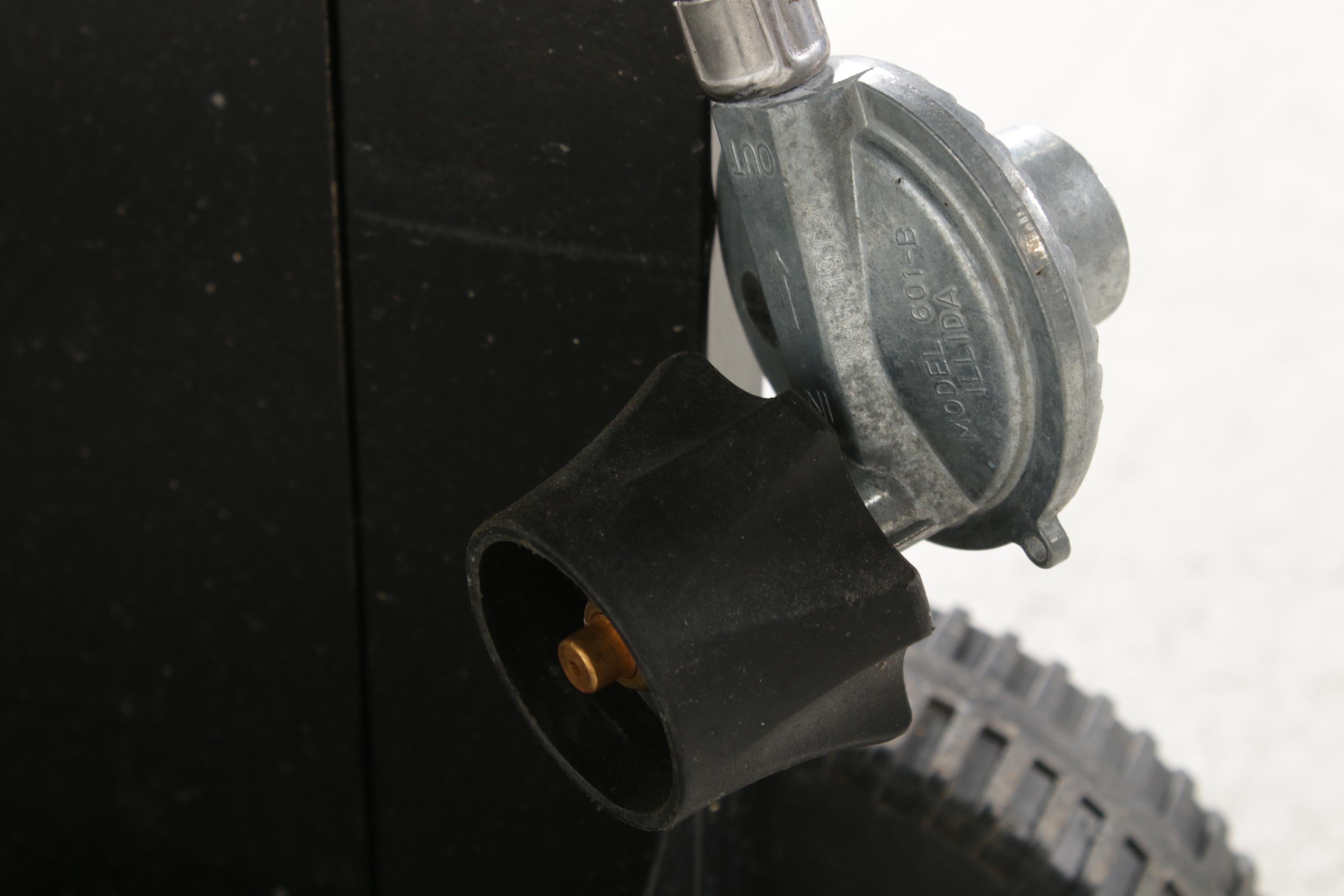 Char-Broil "Performance" 5-Burner Gas Grill, Model 463347519