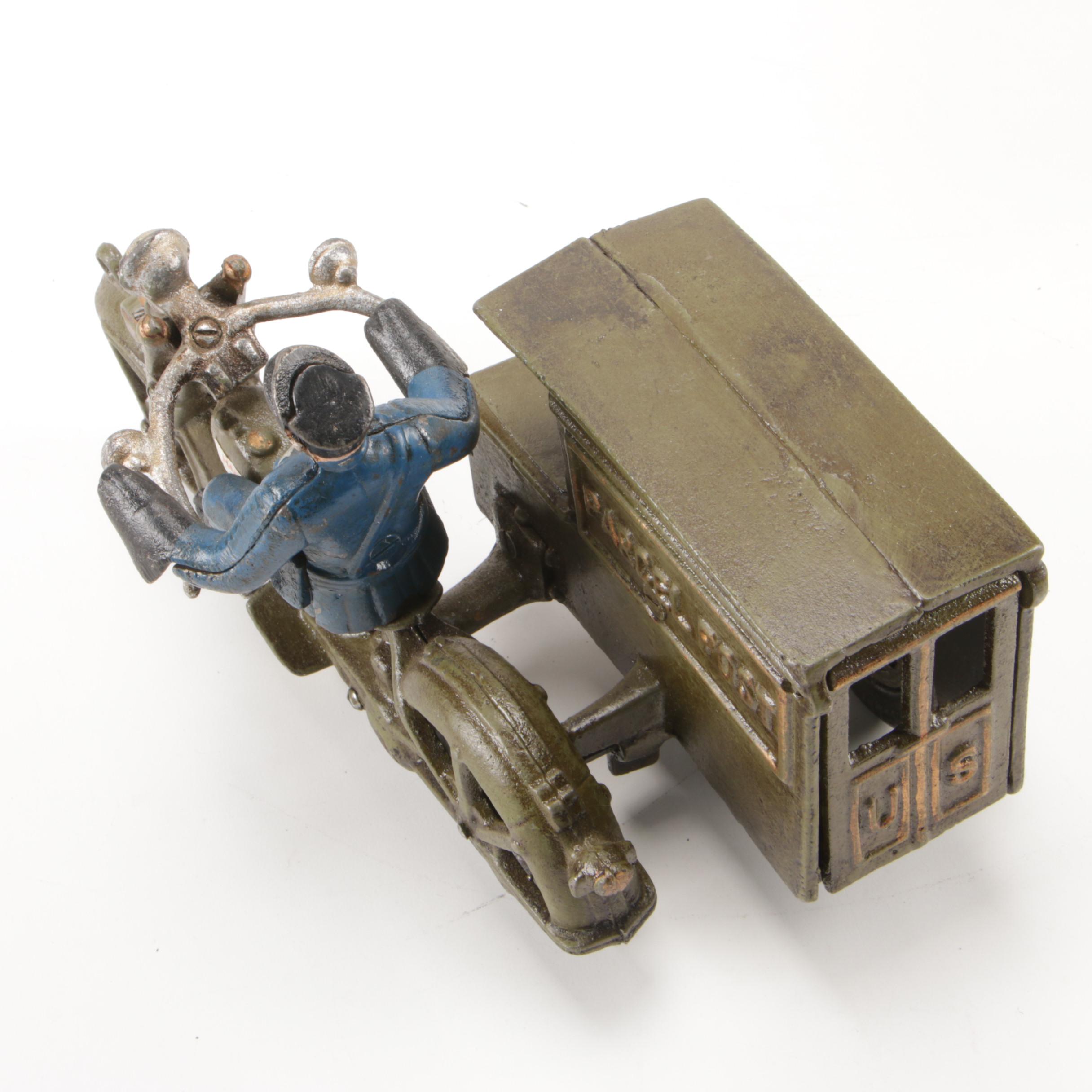 Harley Davidson Limited Edition Cast Iron Replica of "1928 Pull Toy"