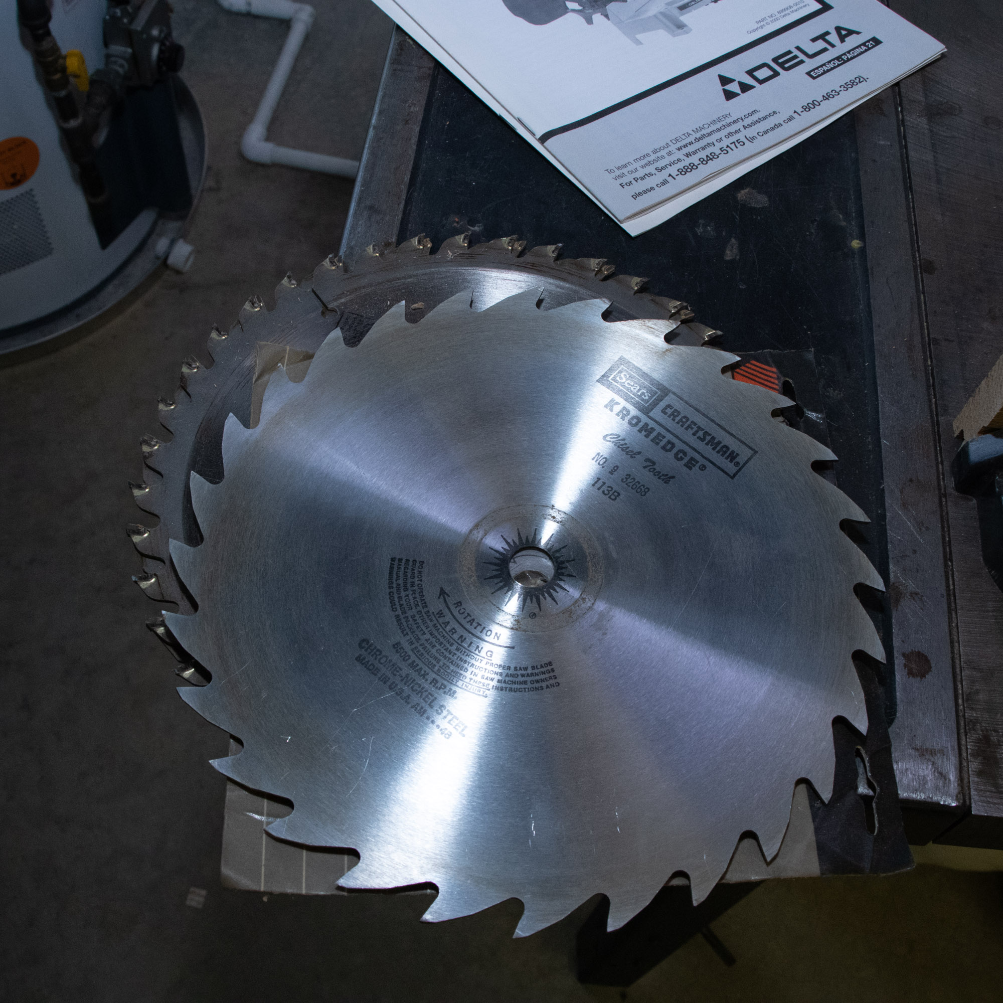 Delta 10-Inch Compound Miter Saw with Black and Decker Workmate 200 Bench