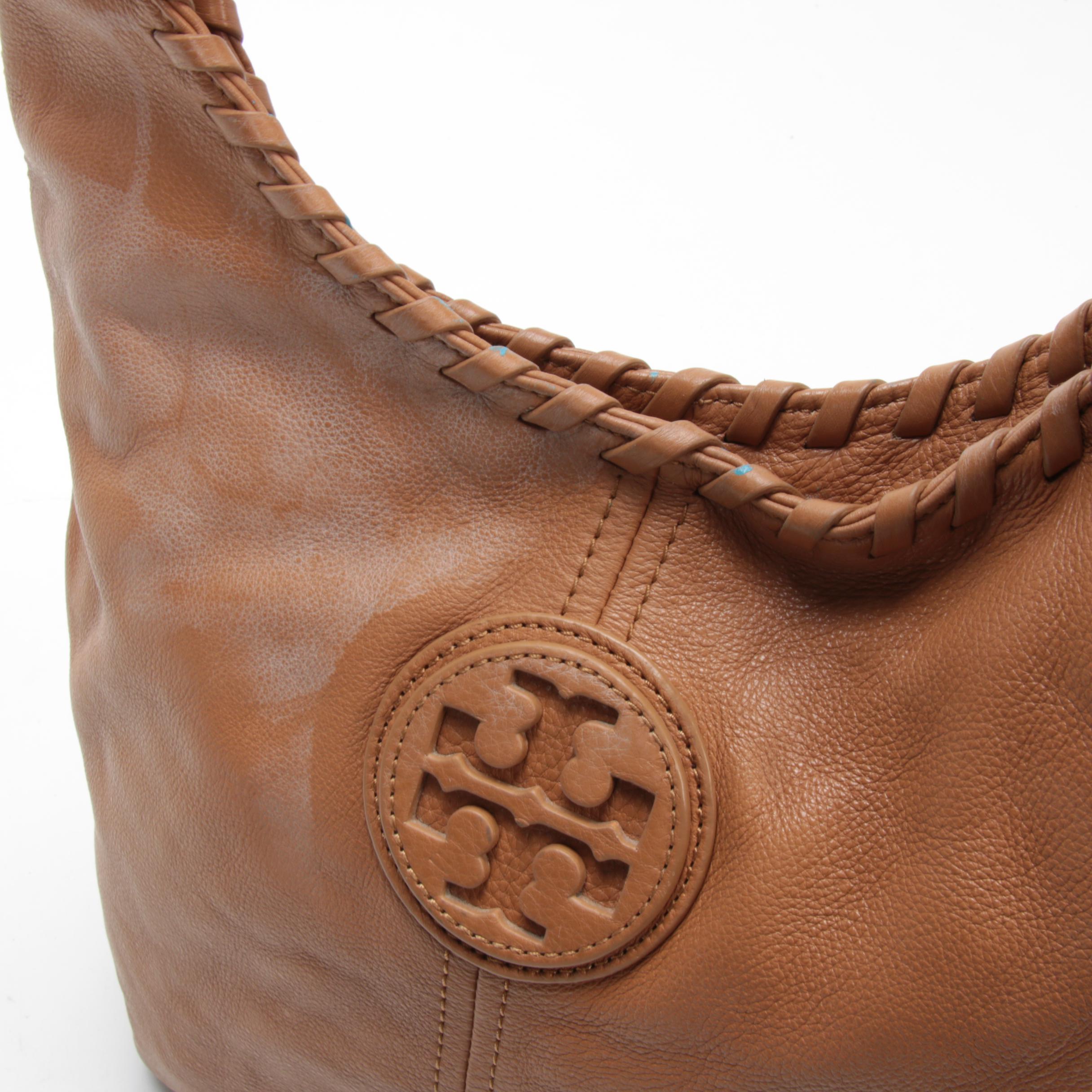 Tory Burch Hobo Shoulder Bag in Camel Pebbled Leather with Whipstitch Trim