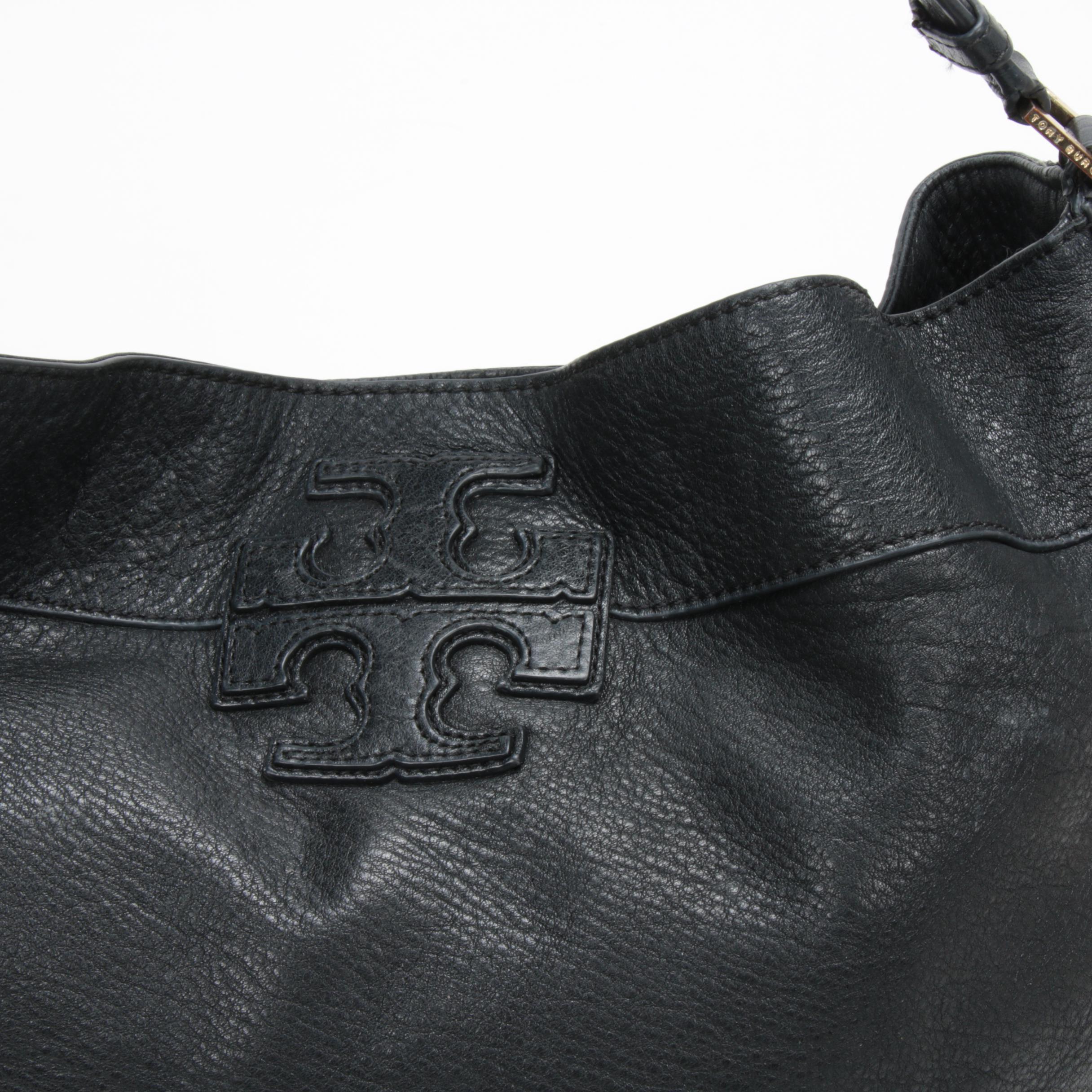 Tory Burch Hobo Shoulder Bag in Black Pebbled Leather