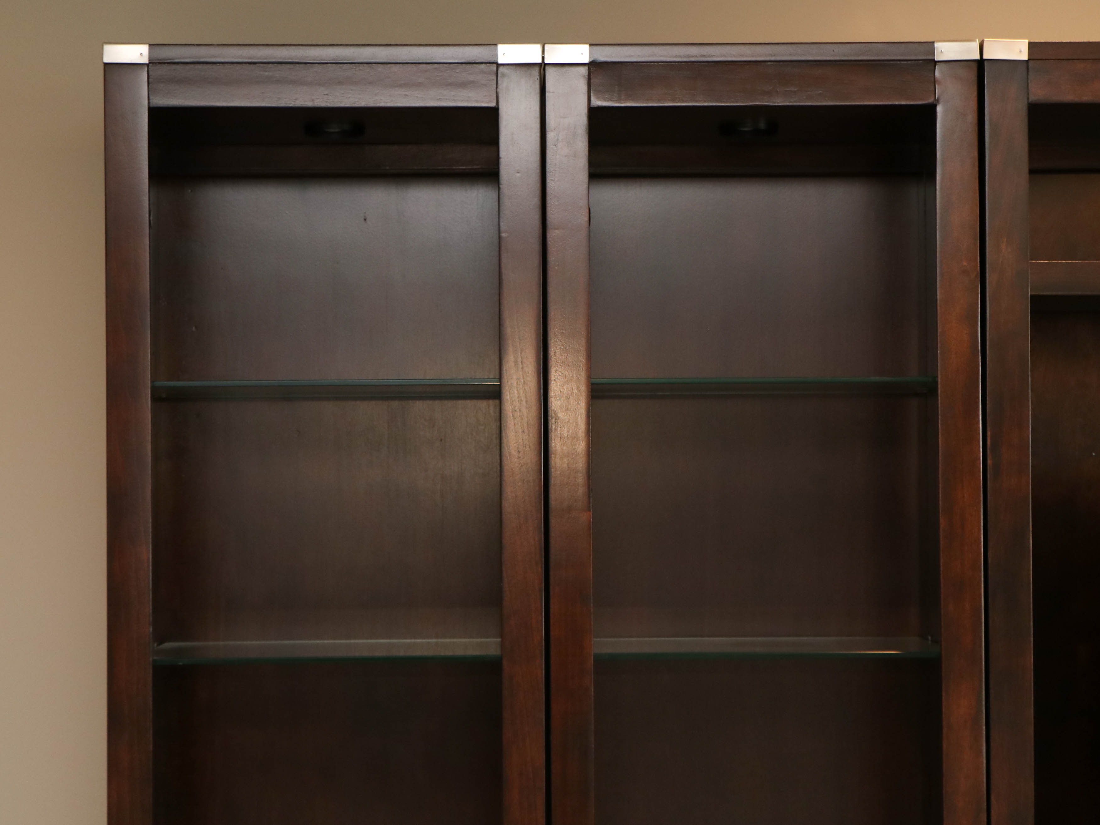 Mahogany-Stained 5-Piece Entertainment Center with Overhead Lighting