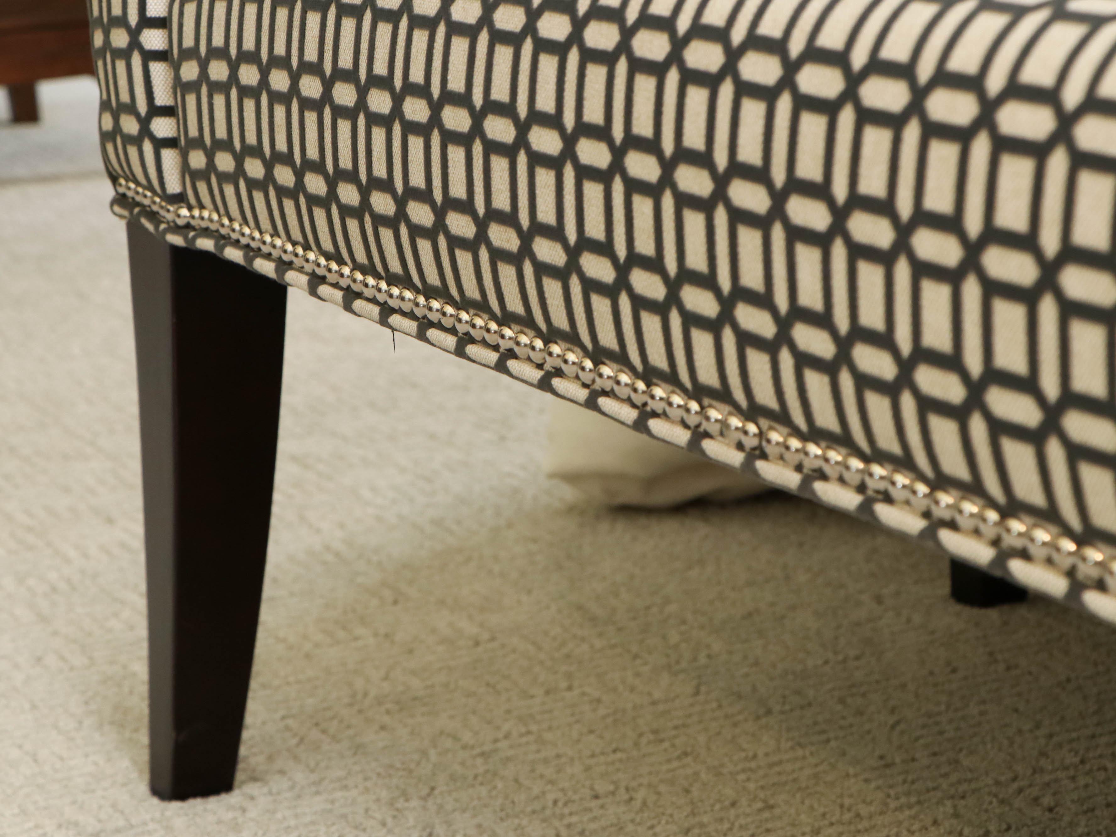 Upholstered Bed Bench in Granite Geometric Pattern with Decorative Pillows