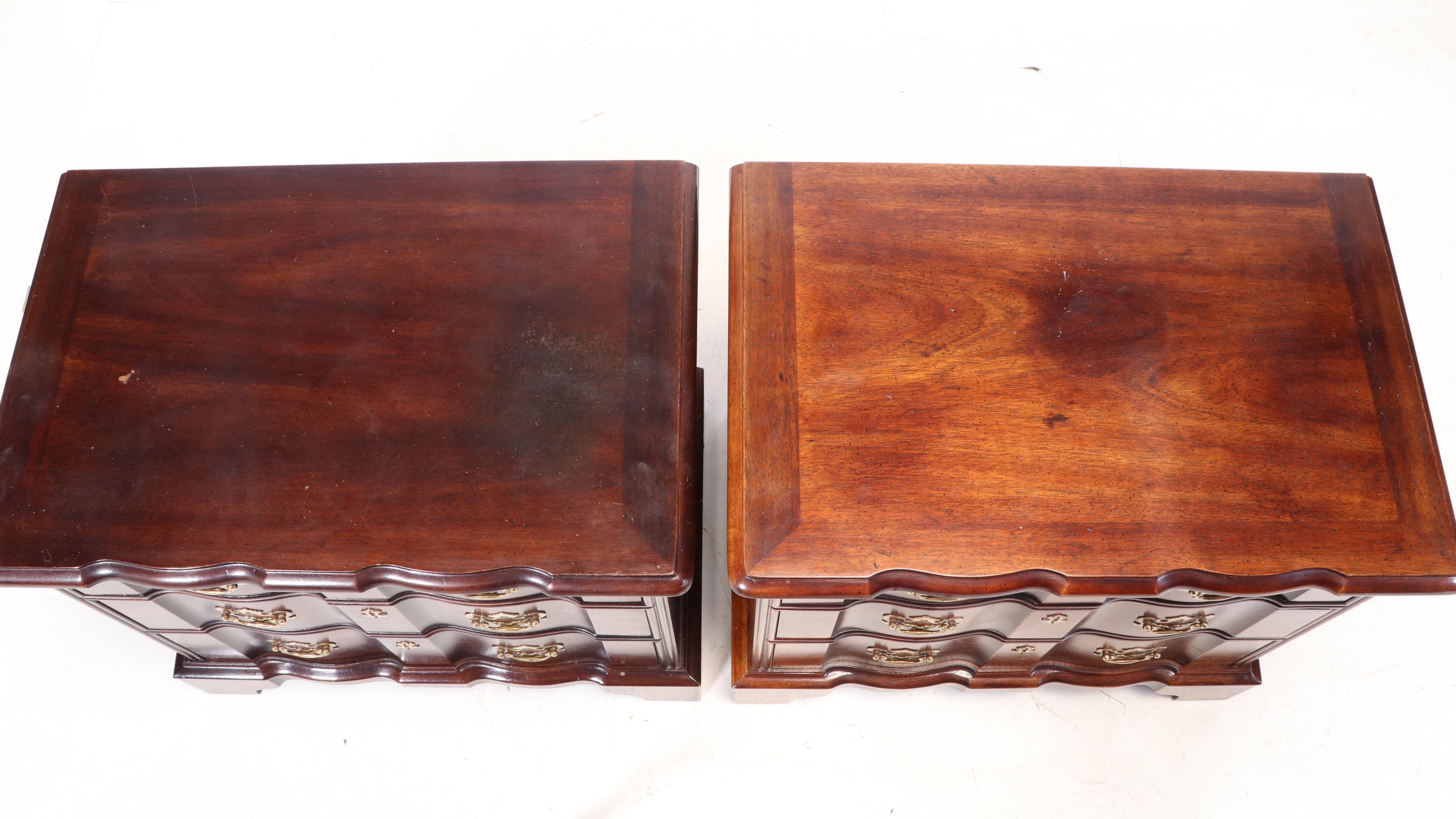 Henredon "Folio Fourteen" Mahogany Nightstands