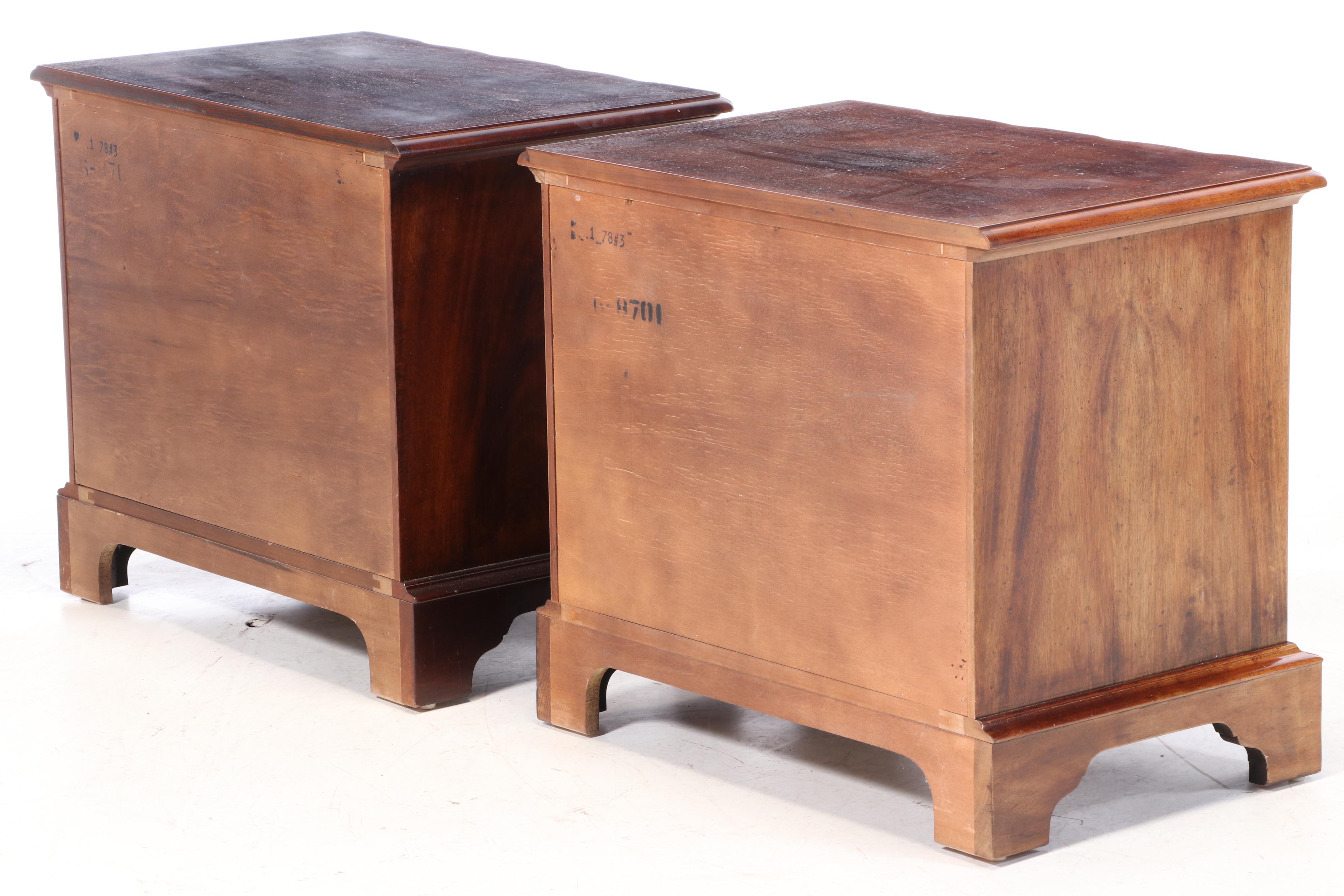 Henredon "Folio Fourteen" Mahogany Nightstands