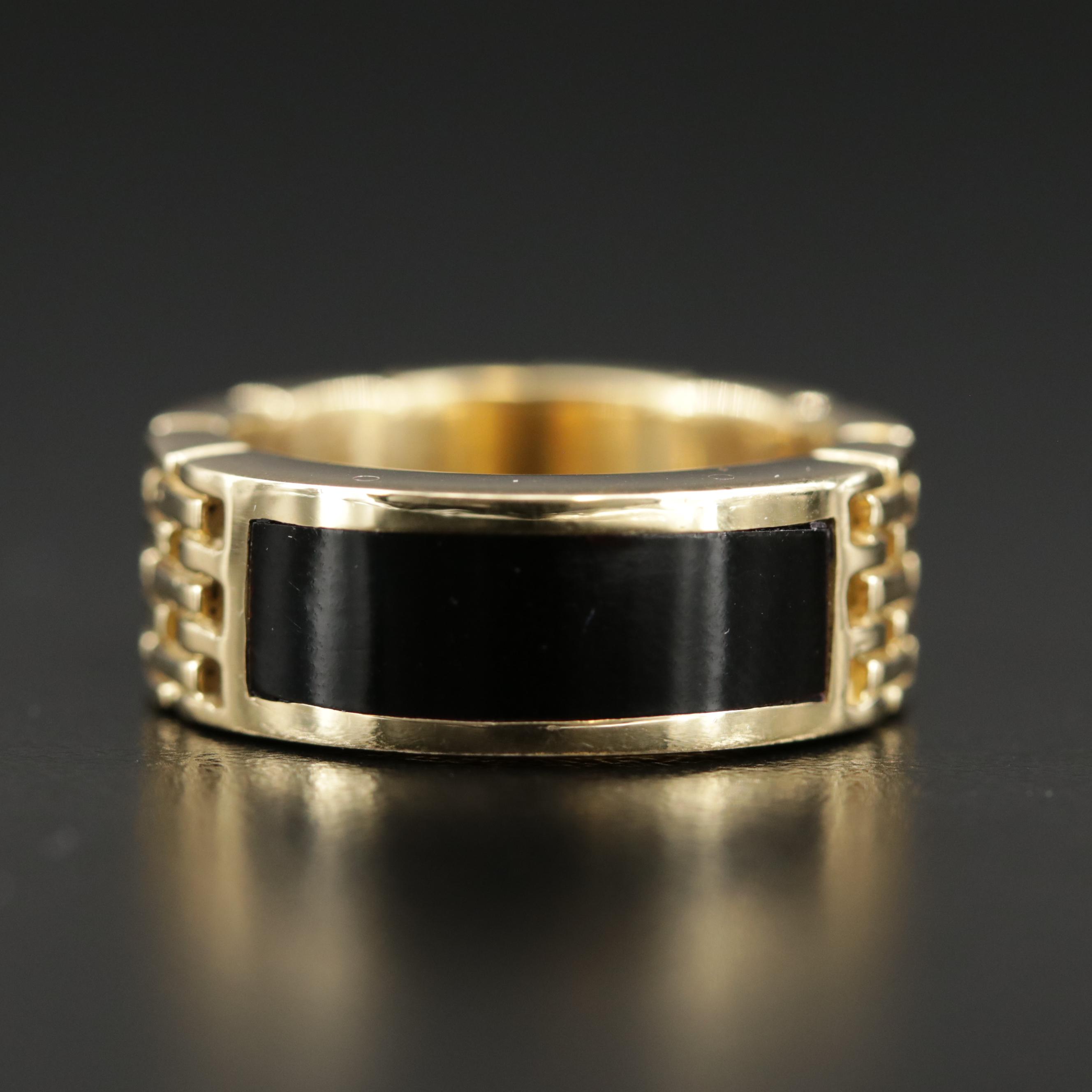 18K Black Coral Ring with Panther Link Motif