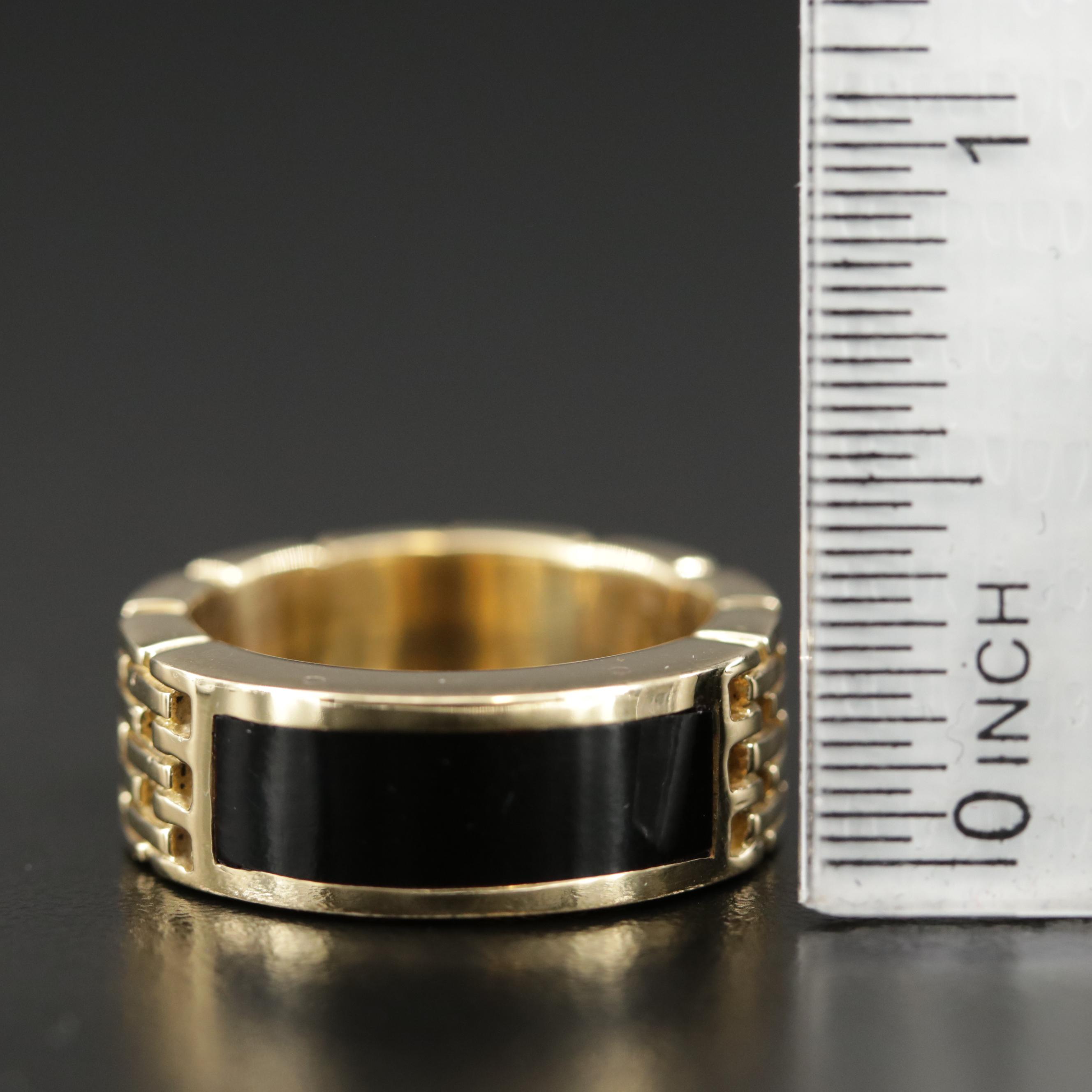 18K Black Coral Ring with Panther Link Motif