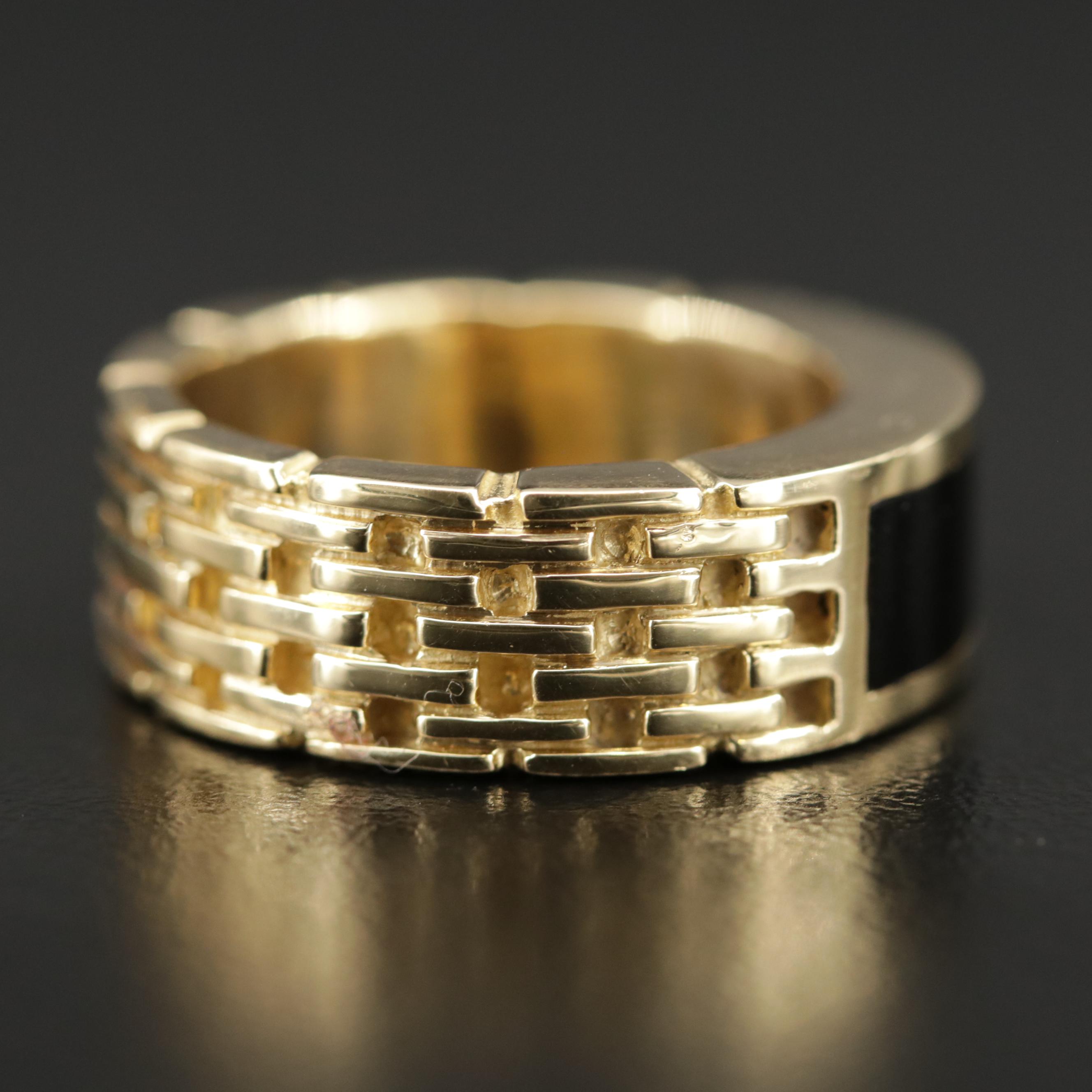 18K Black Coral Ring with Panther Link Motif