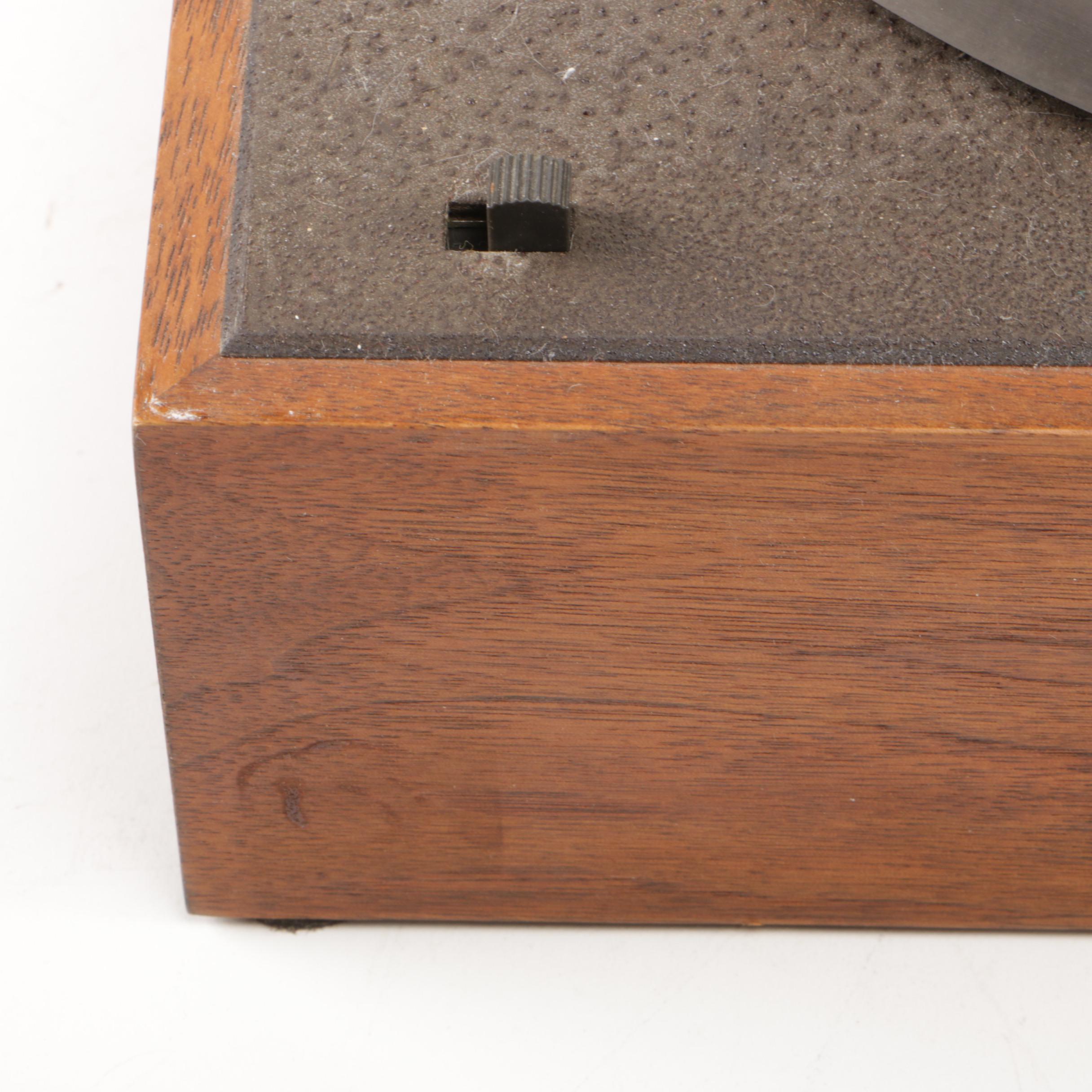 AR Inc. Model XA Turntable Record Player, 1960s