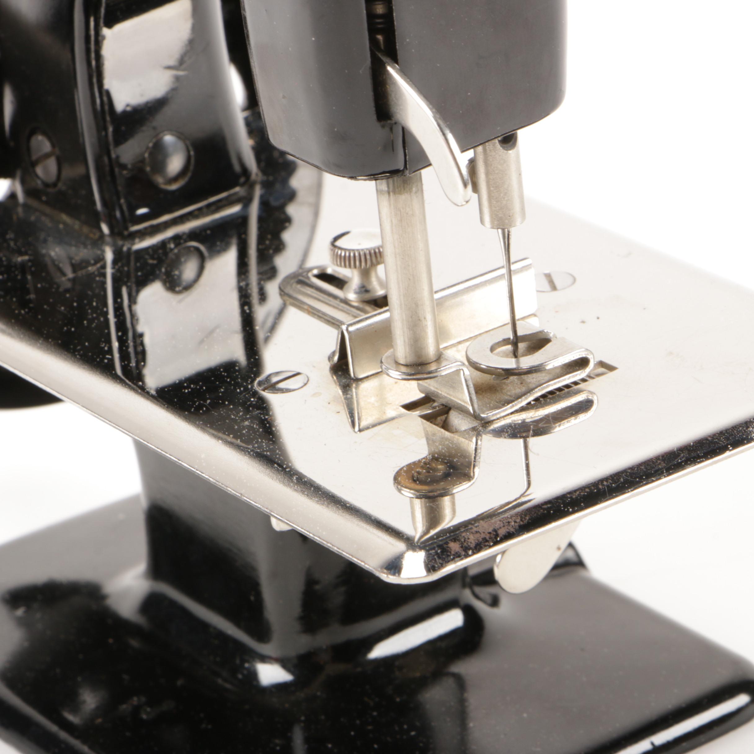 Singer Miniature Hand Crank Sewing Machine