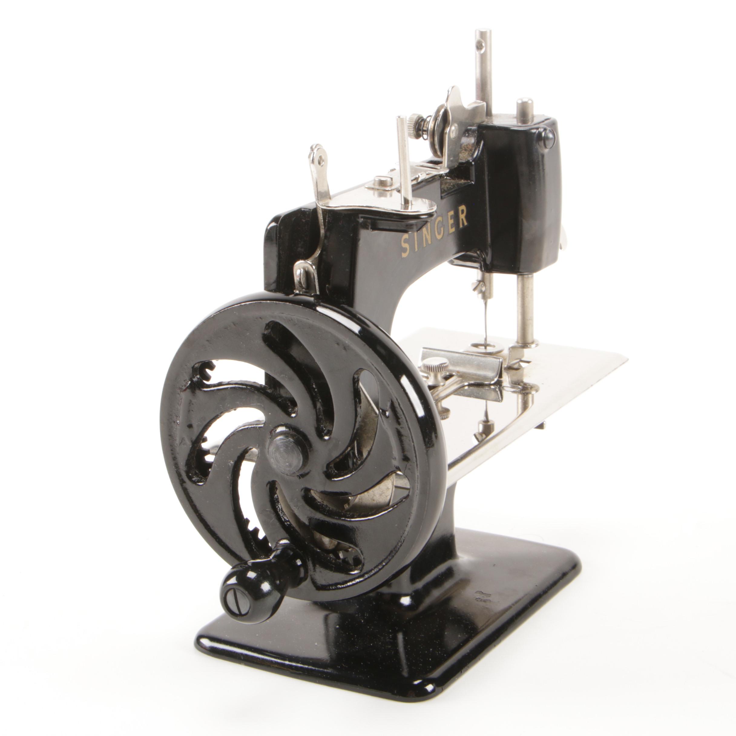 Singer Miniature Hand Crank Sewing Machine