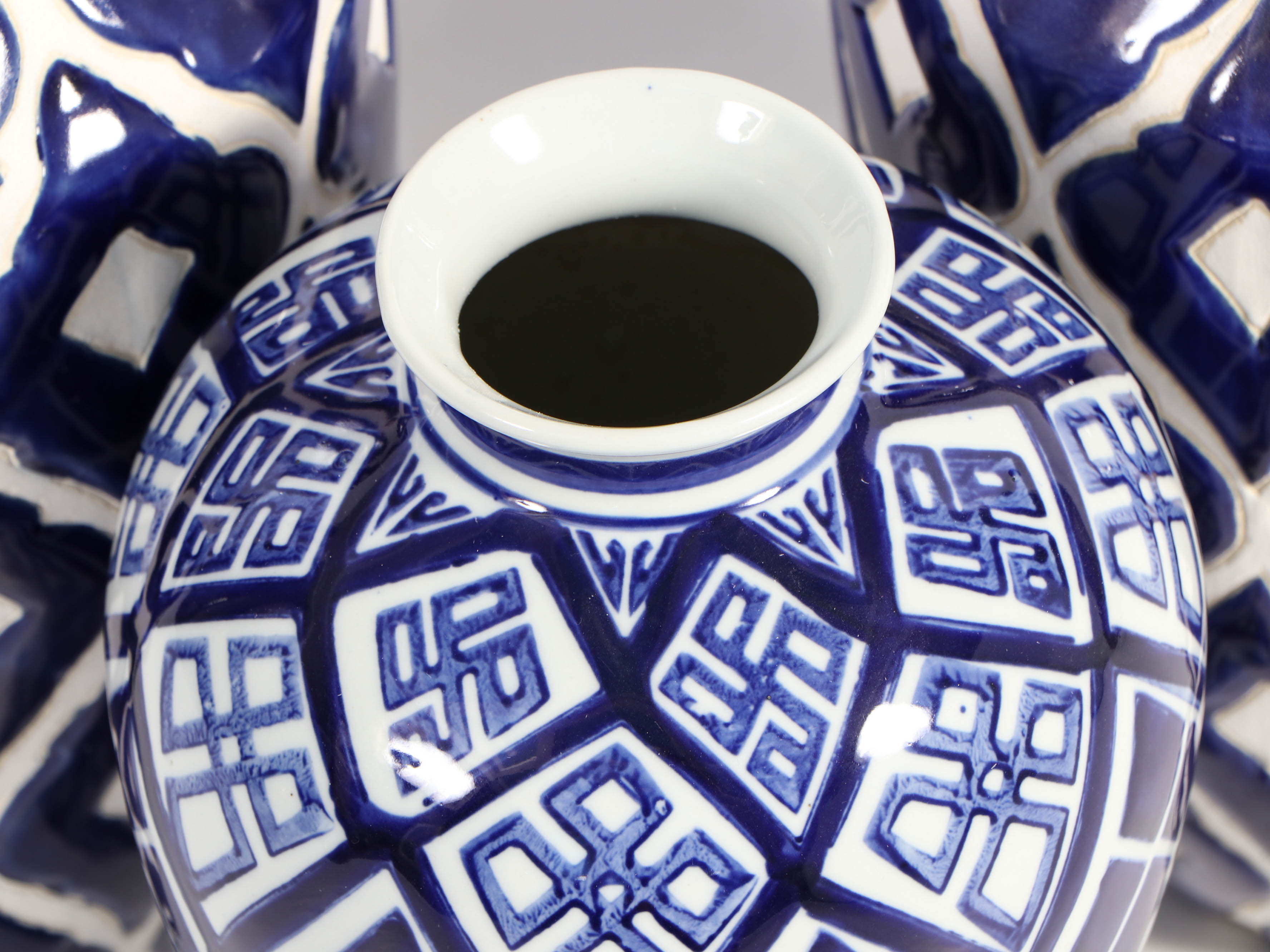 Modern Blue And White Geometric Ceramic Vases