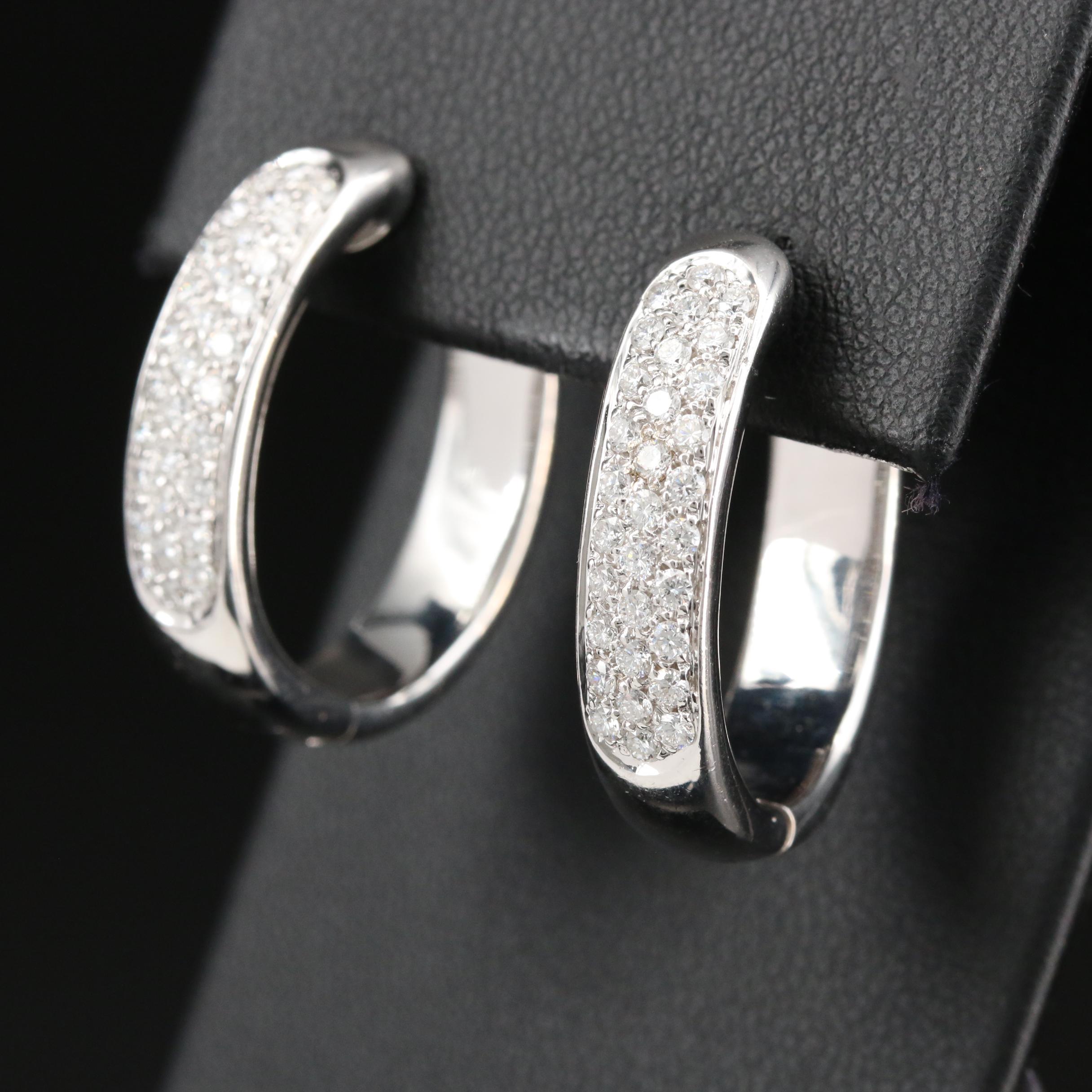 Leo Pizzo 18K Diamond Oval Hoop Earrings