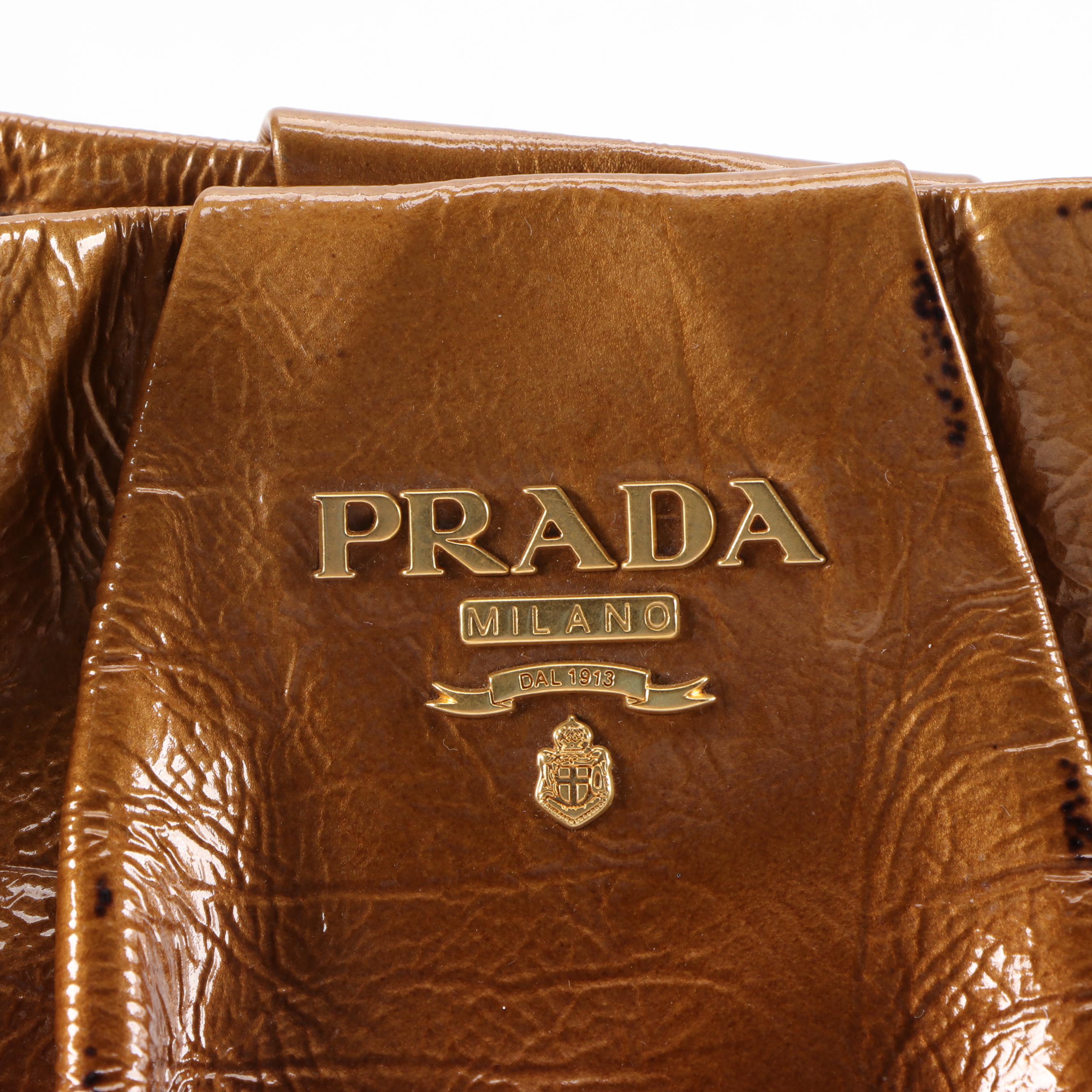 Prada Shoulder Bag in Blond Mordore Vernice Sfumata Ombré Patent Leather