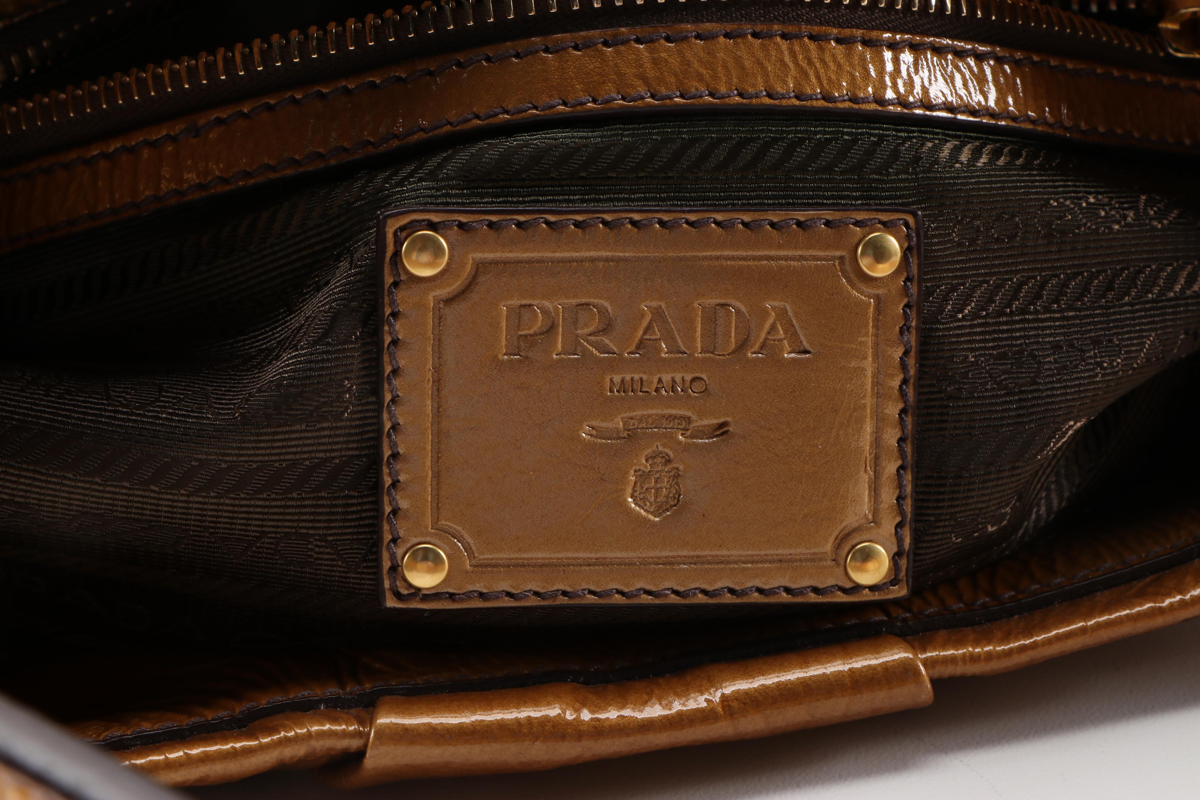 Prada Shoulder Bag in Blond Mordore Vernice Sfumata Ombré Patent Leather